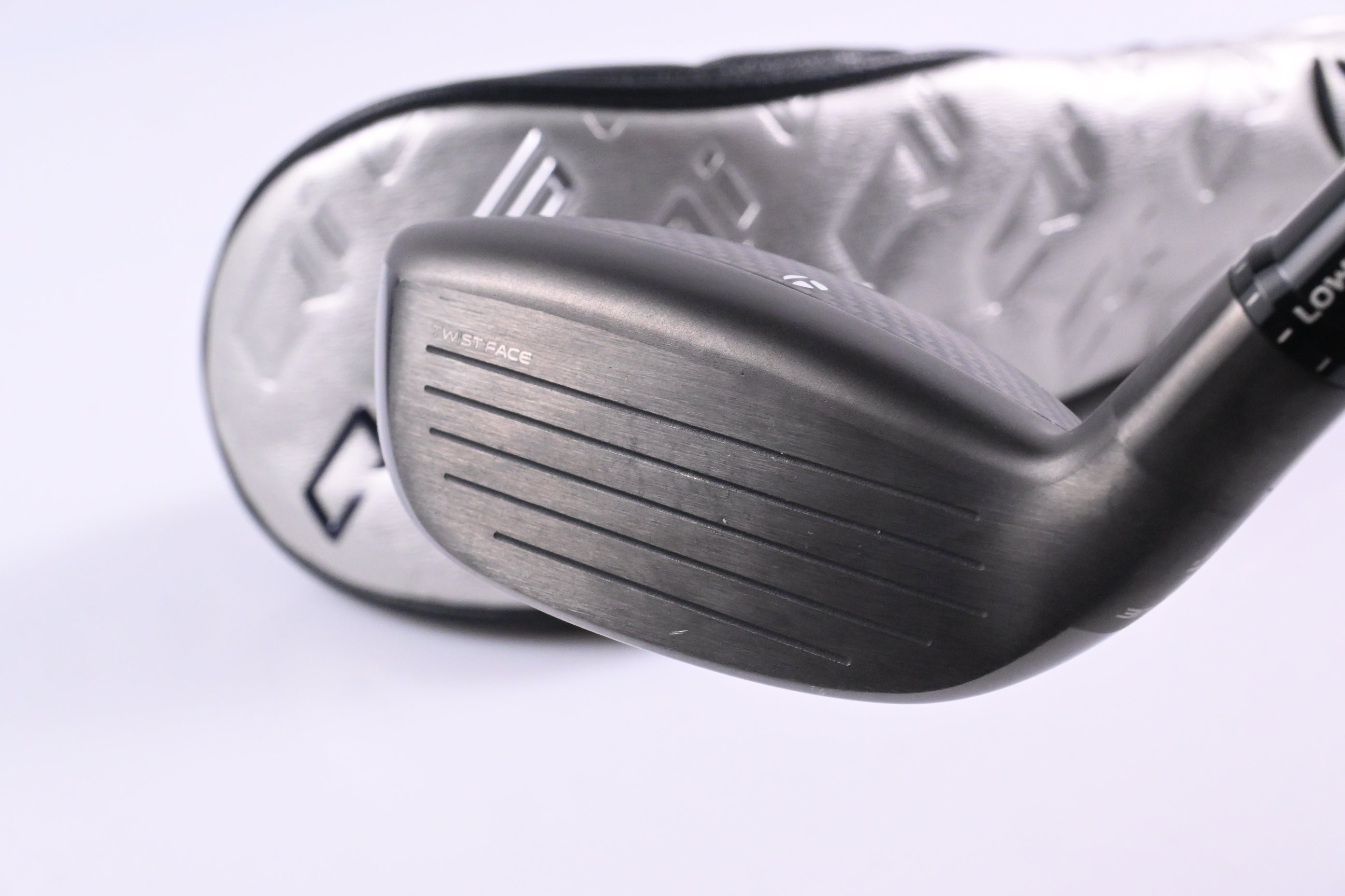 Taylormade Qi35 #2 Hybrid / 17 Degree / Stiff Flex Kai'li Blue Dark Waves 85