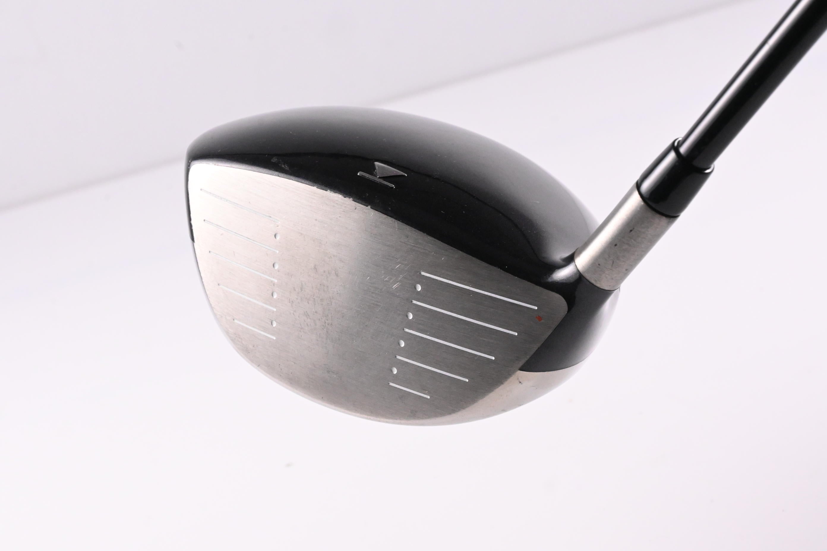 Titleist 909 D3 Driver / 9.5 Degree / Stiff Flex Aldila Voodoo Shaft