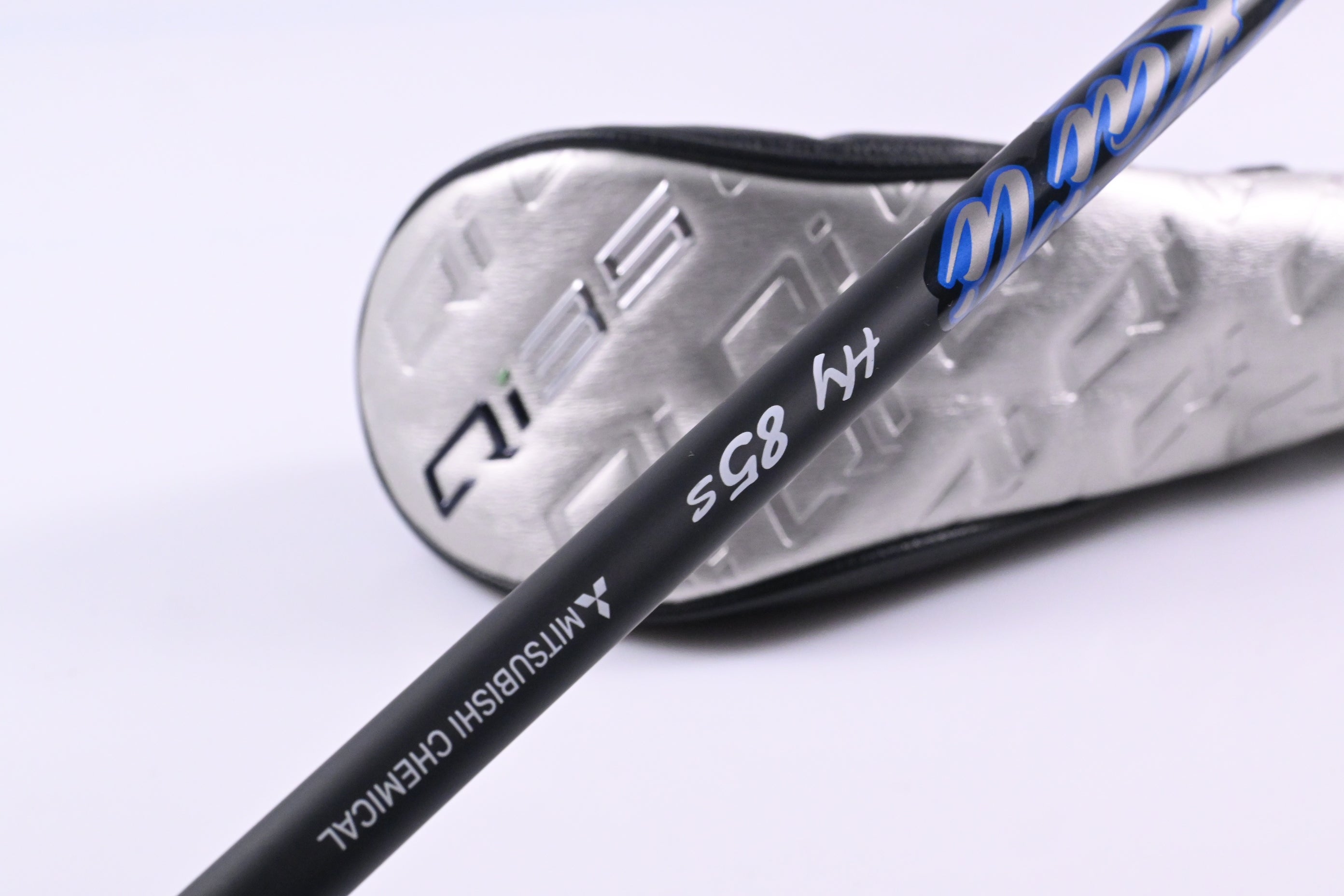 Taylormade Qi35 #2 Hybrid / 17 Degree / Stiff Flex Kai'li Blue Dark Waves 85