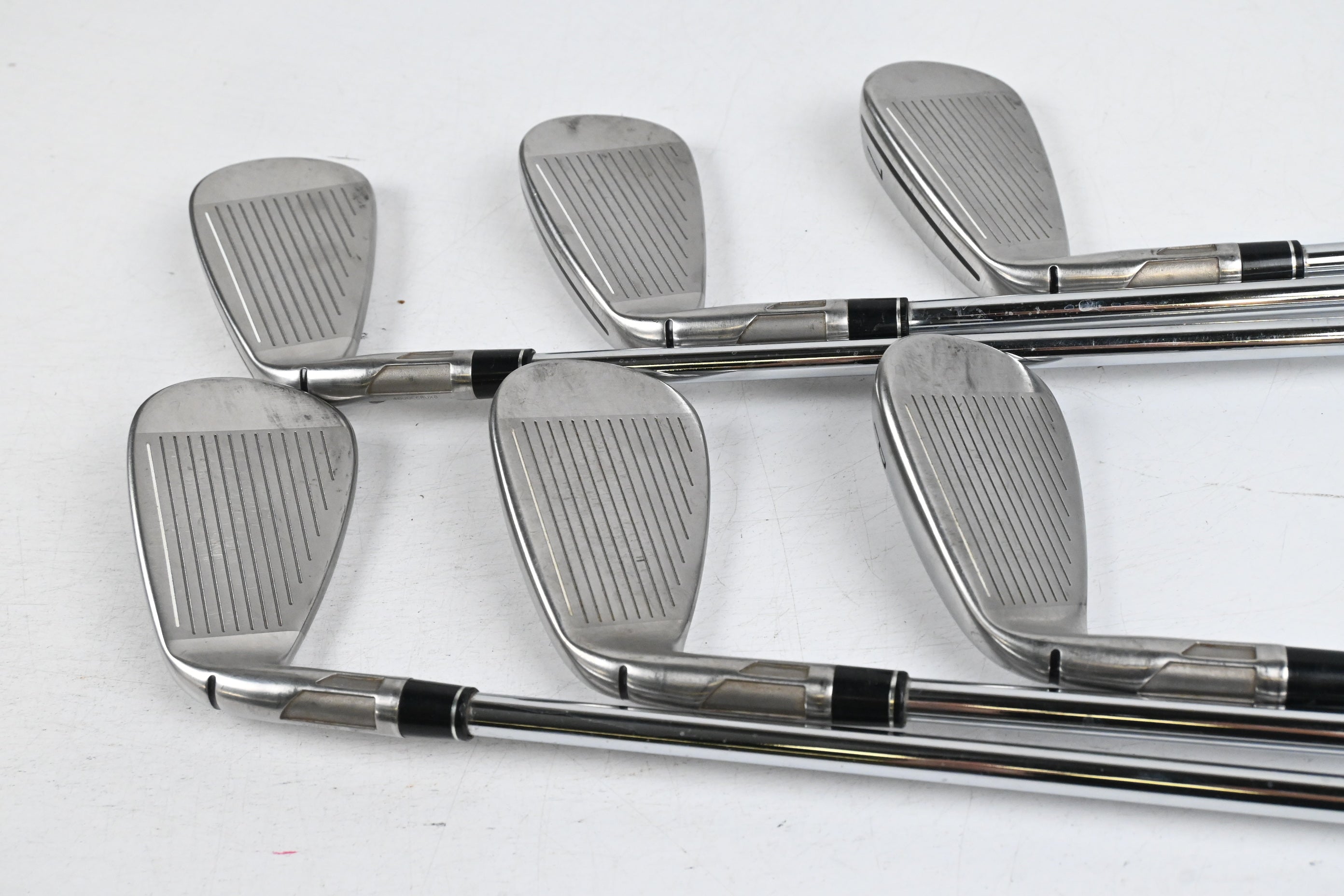 Taylormade SIM2 Max Irons / 5-PW / Regular Flex KBS MAX MT 85 Shafts