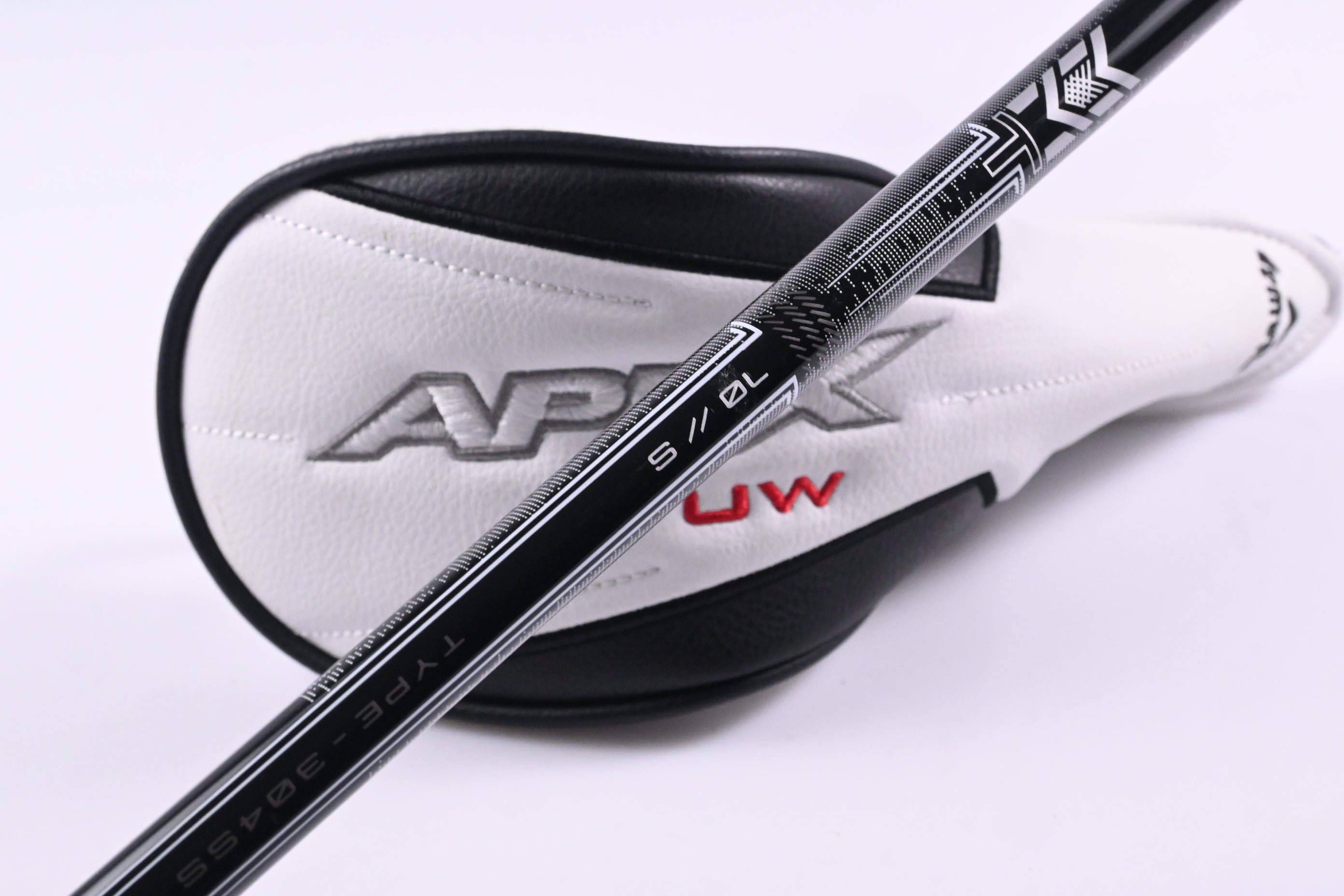 Callaway Apex UW 24 #2 Hybrid / 17 Degree / Stiff Flex MMT 70 Shaft