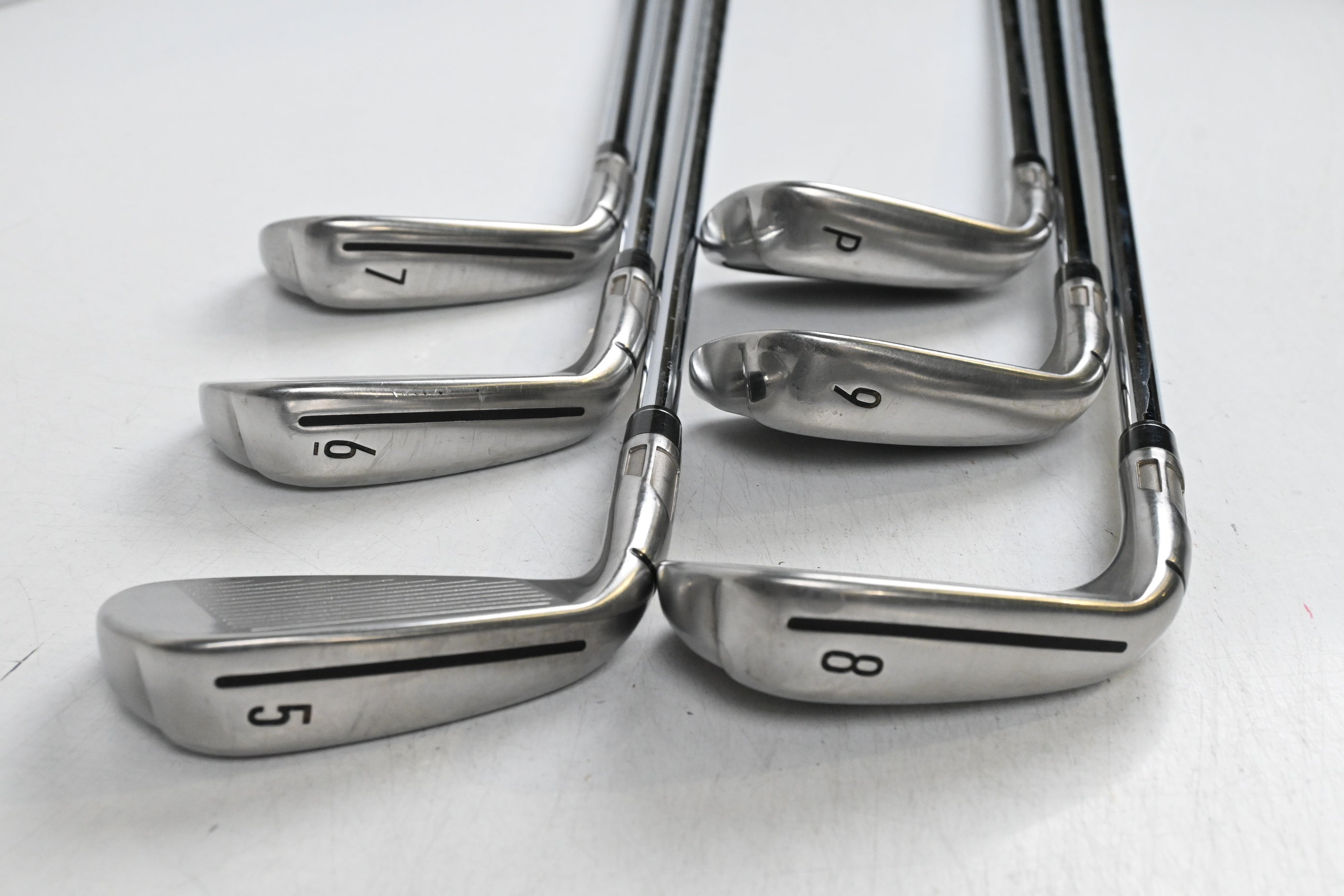 Taylormade SIM2 Max Irons / 5-PW / Regular Flex KBS MAX MT 85 Shafts
