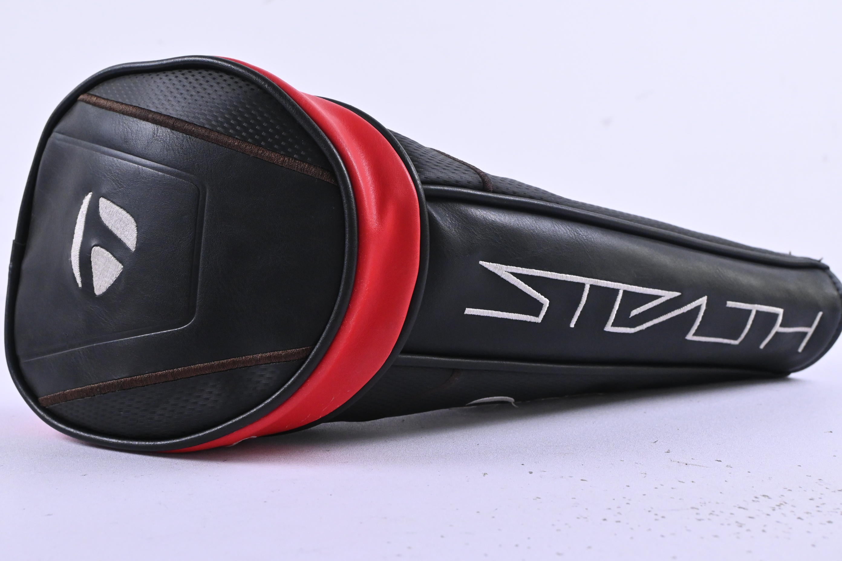 Taylormade Stealth Driver / 10.5 Degree / Stiff Flex Fujikura Ventus Red 5 Shaft