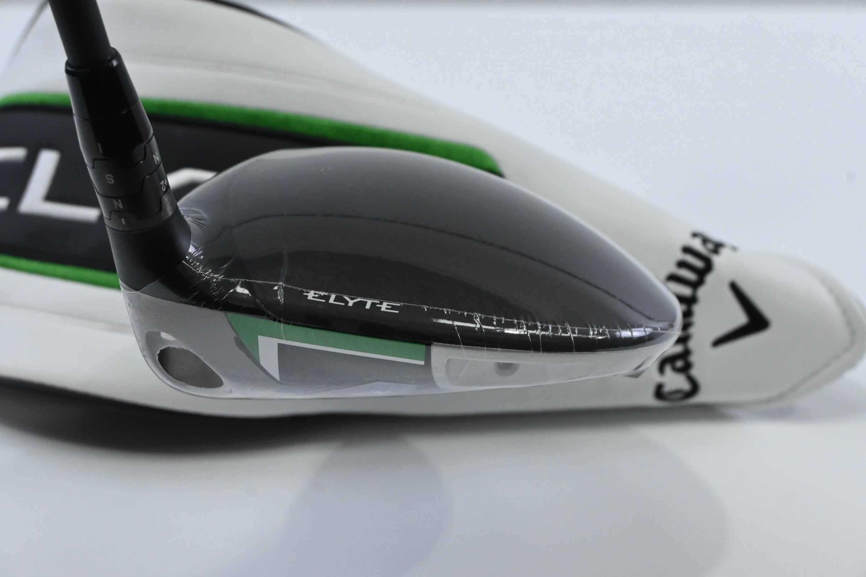 Callaway Elyte X Driver / 12 Degree / Regular Flex Vanquish 4 Shaft