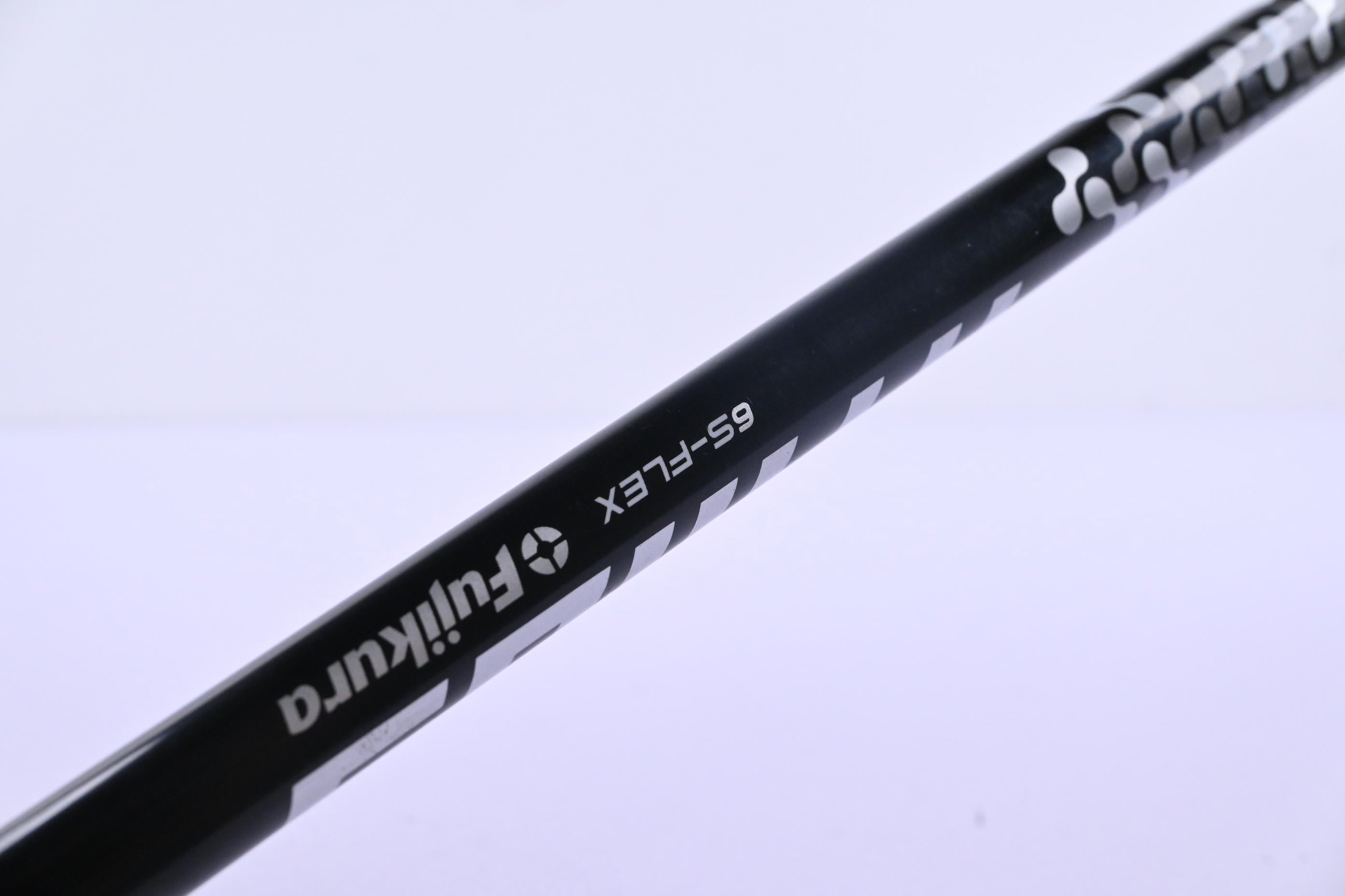 Left Hand Taylormade M6 Driver / 10.5 Degree / Stiff Flex Atmos Black 6 Shaft