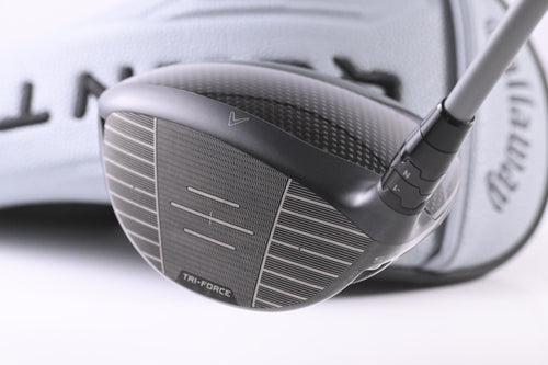 Callaway Quantum Max Driver / 10.5 Degree / Stiff Flex Denali Frost Silver 50