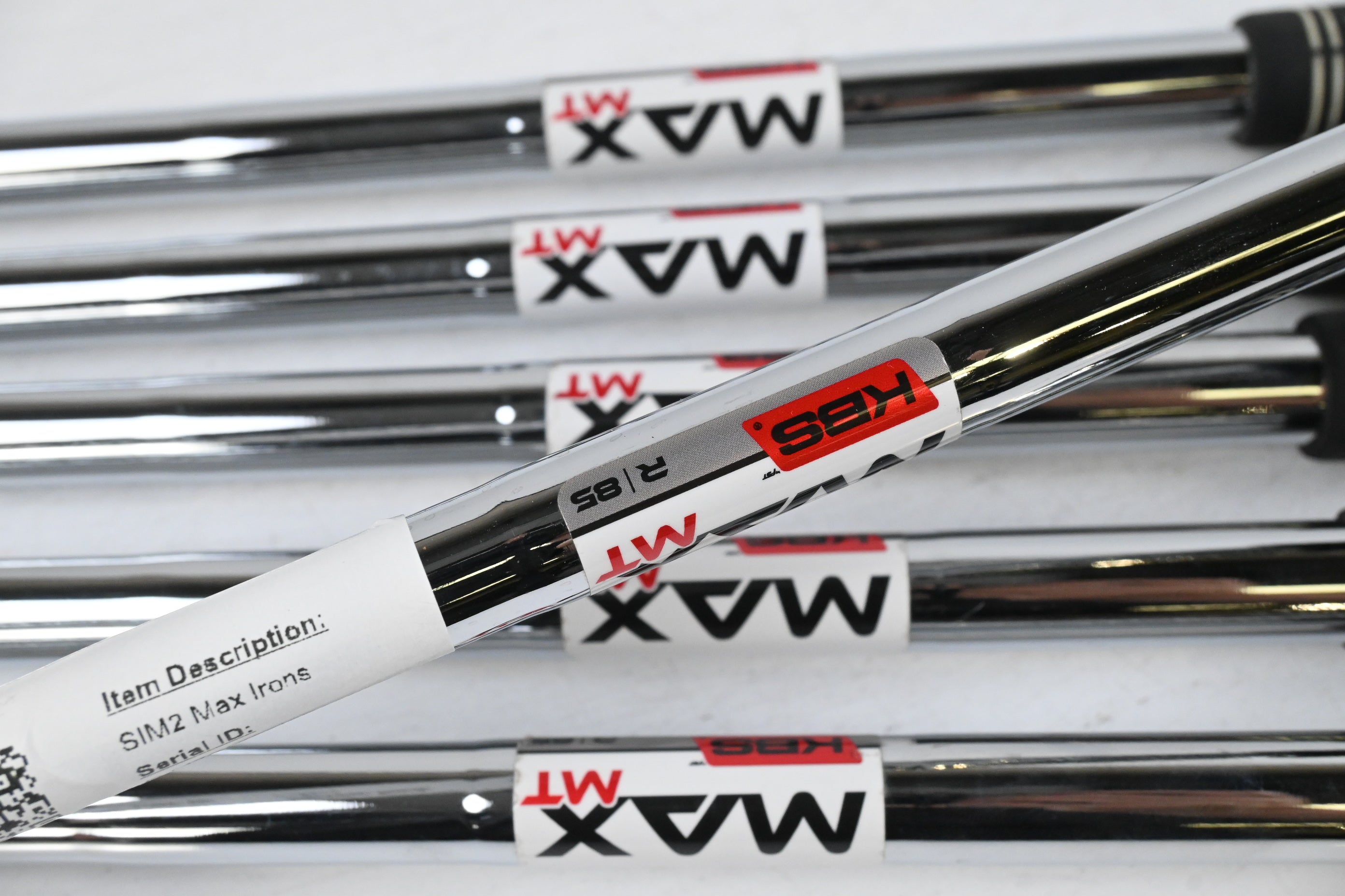 Taylormade SIM2 Max Irons / 5-PW / Regular Flex KBS MAX MT 85 Shafts