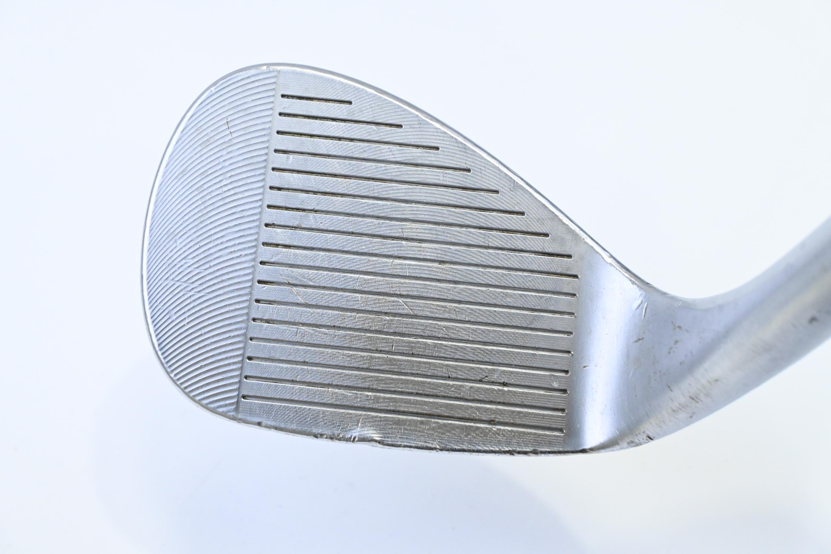 Cleveland RTX-4 Sand Wedge / 56 Degree / Stiff Flex Dynamic Gold S400 Shaft