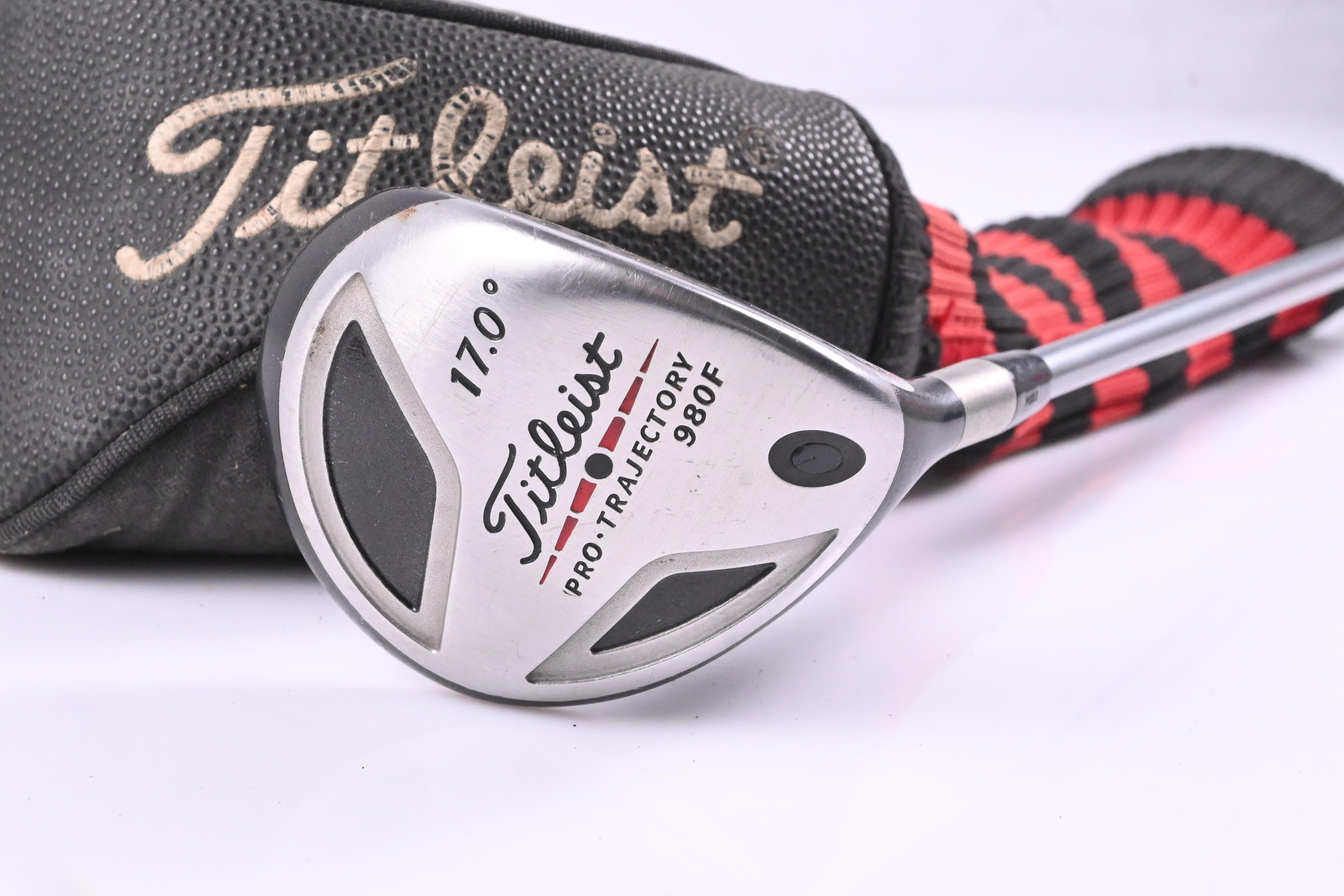 Titleist 980 F #5 Wood / 17 Degree / Regular Flex Titleist 4375 Shaft