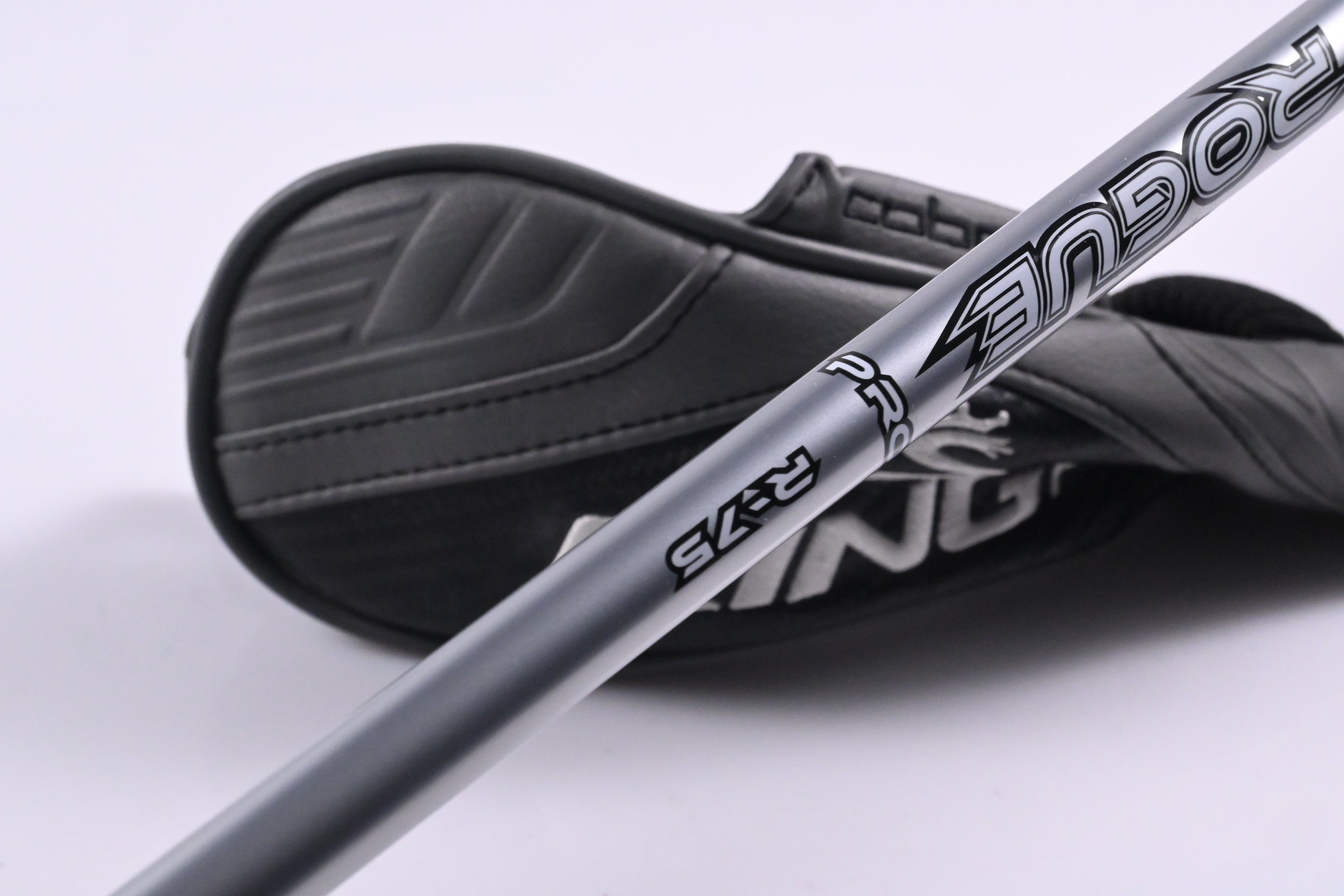 Cobra King F8 #4 Hybrid / 22 Degree / Regular Flex Aldila Rogue Pro 75 Shaft