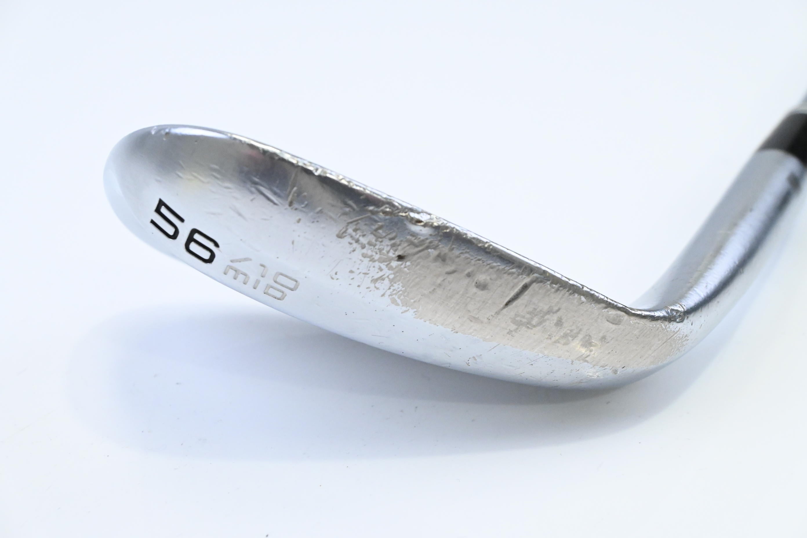 Cleveland RTX-4 Sand Wedge / 56 Degree / Stiff Flex Dynamic Gold S400 Shaft