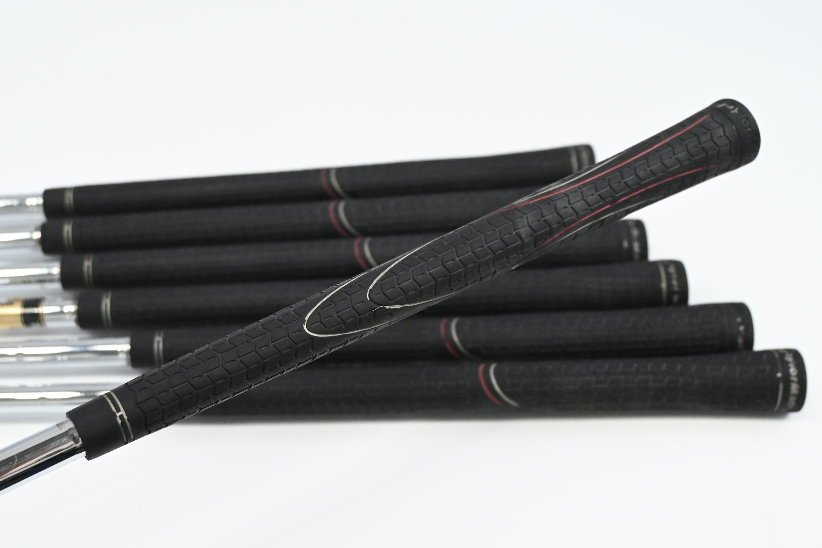 Taylormade RAC MB Irons / 4-PW / Regular Flex Dynamic Gold R300 Shafts