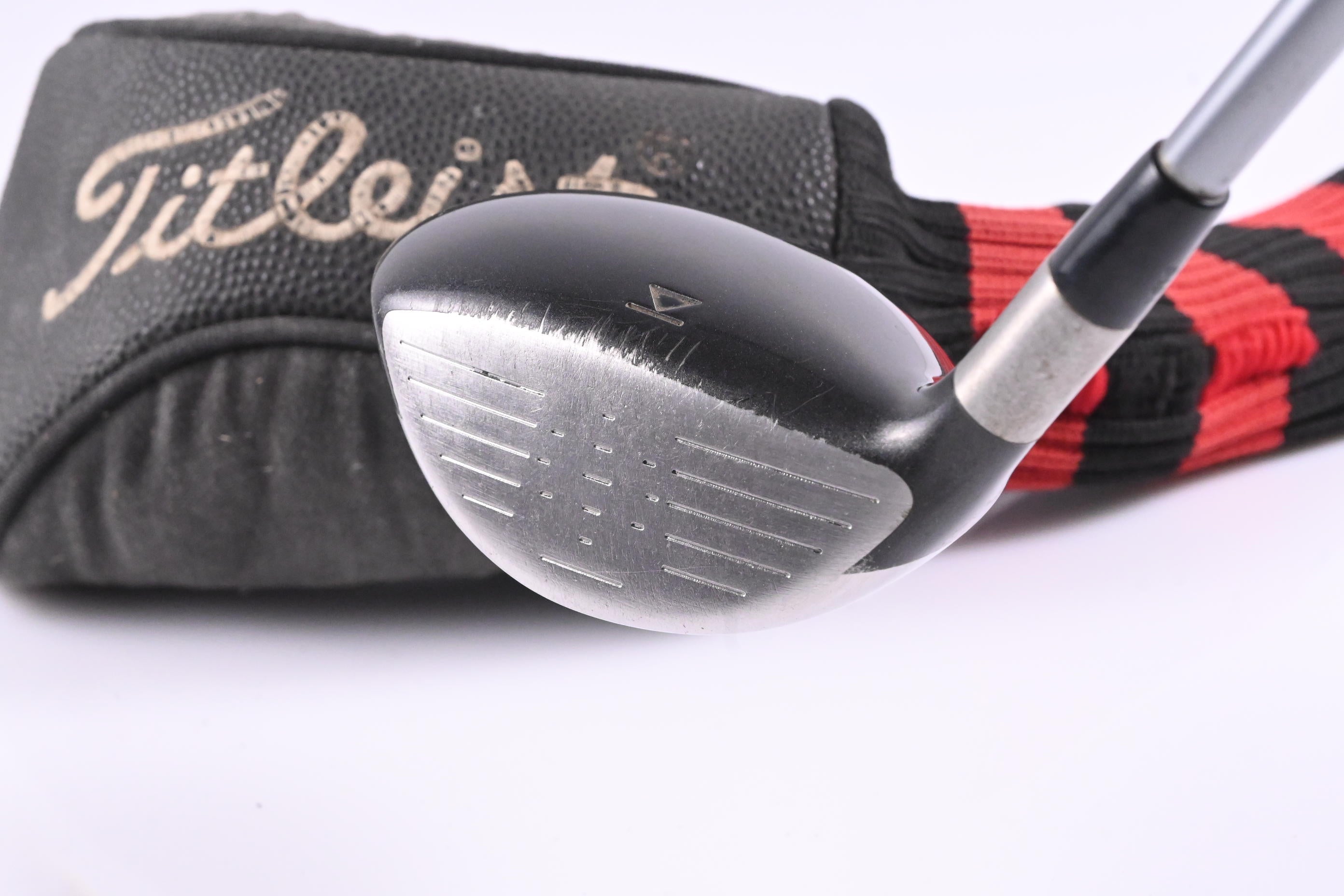 Titleist 980 F #5 Wood / 17 Degree / Regular Flex Titleist 4375 Shaft