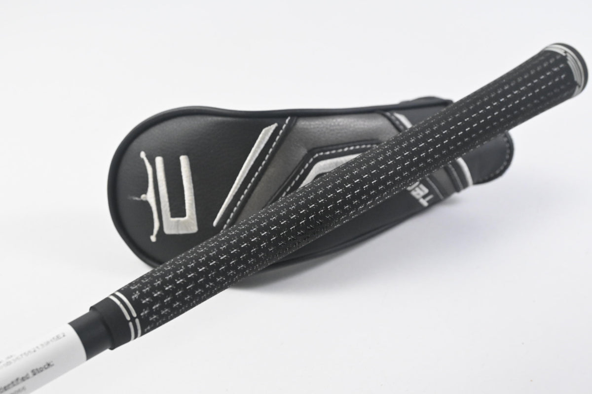 Cobra King Tec 2023 #4 Hybrid / 23 Degree / Regular Flex MMT Black 70 Shaft
