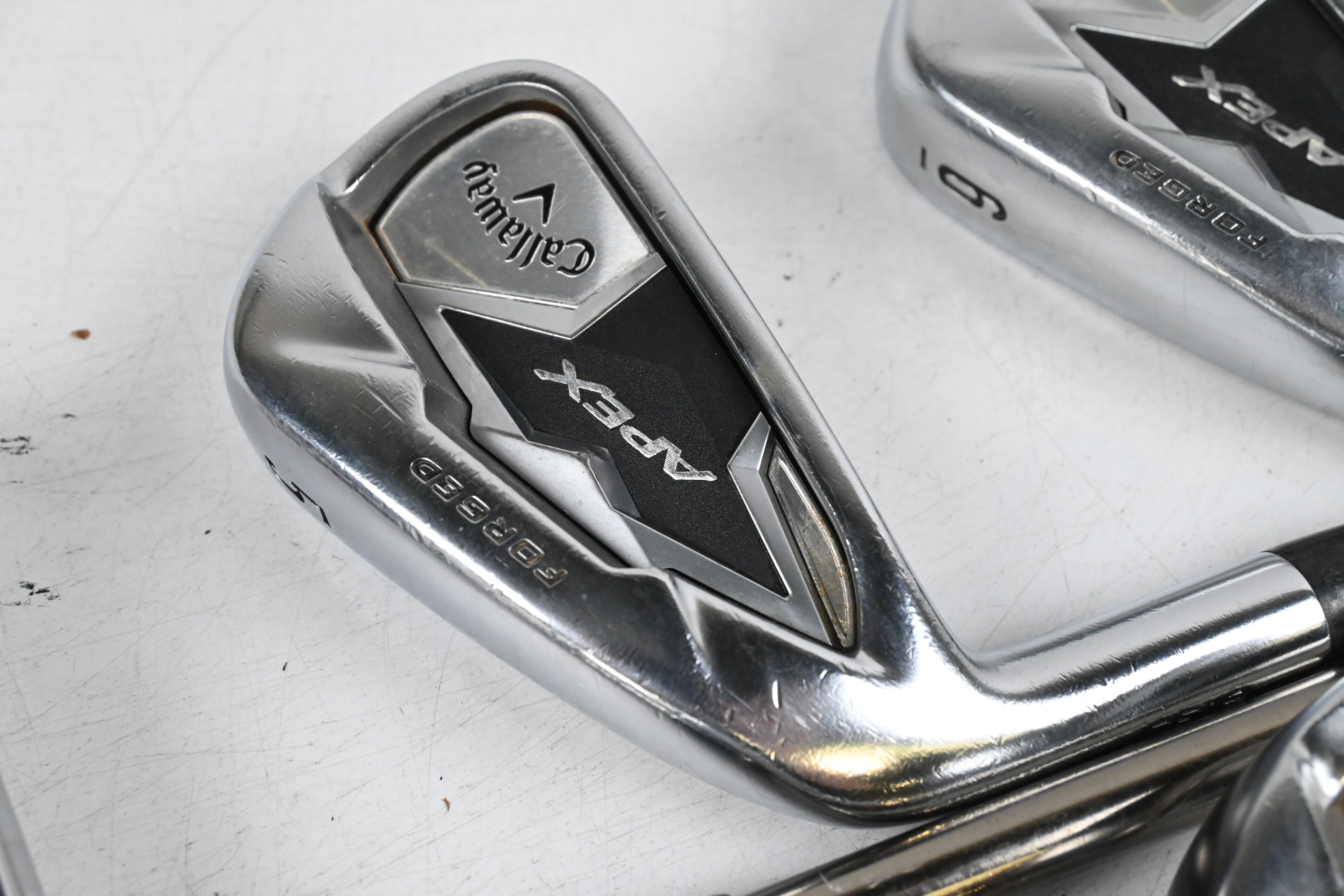 Left Hand Callaway Apex 19 Irons / 4-PW / Stiff Flex UST Mamiya Recoil ESX 460