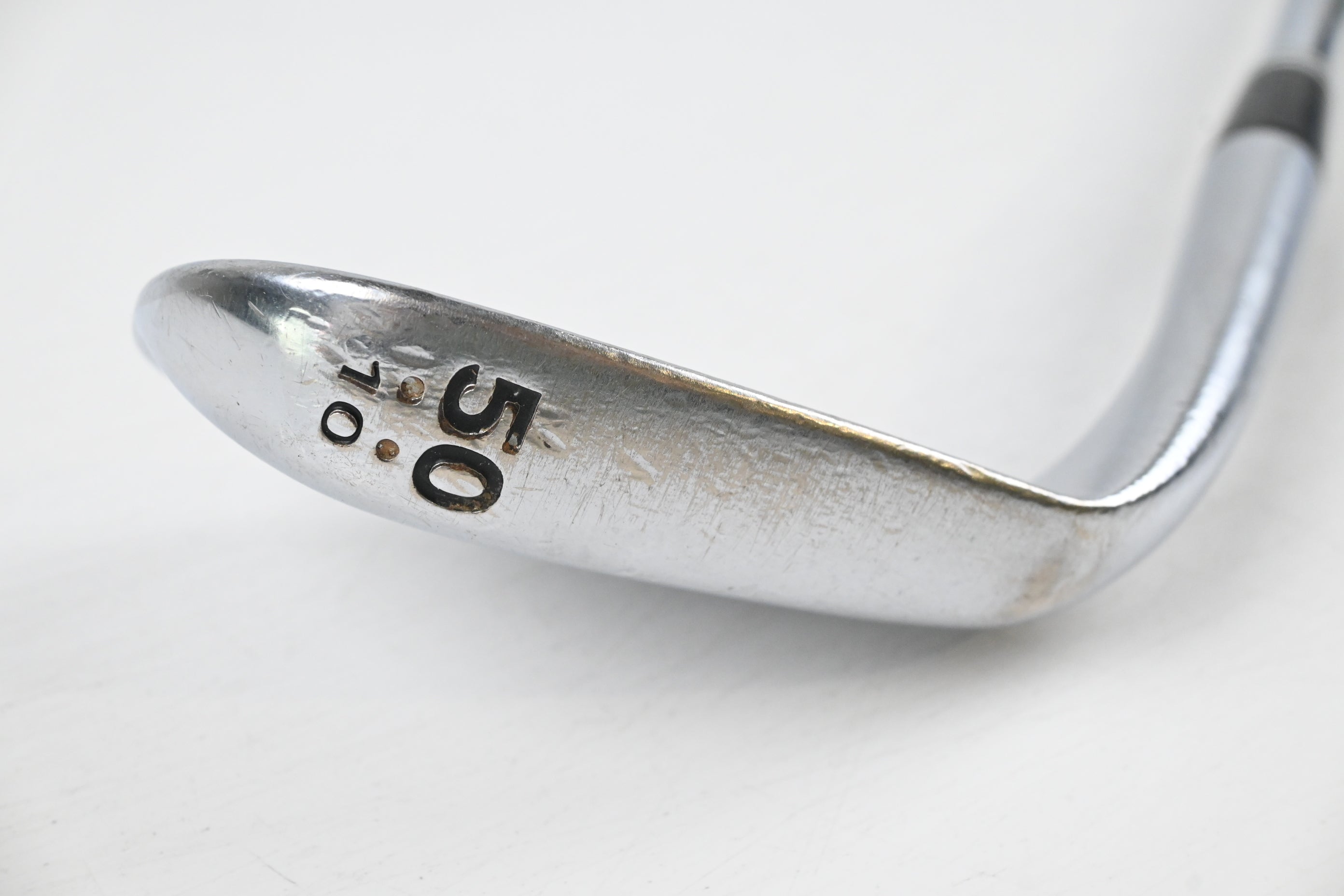 Cleveland 588 RTX Gap Wedge / 50 Degree / Wedge Flex Dynamic Gold Shaft