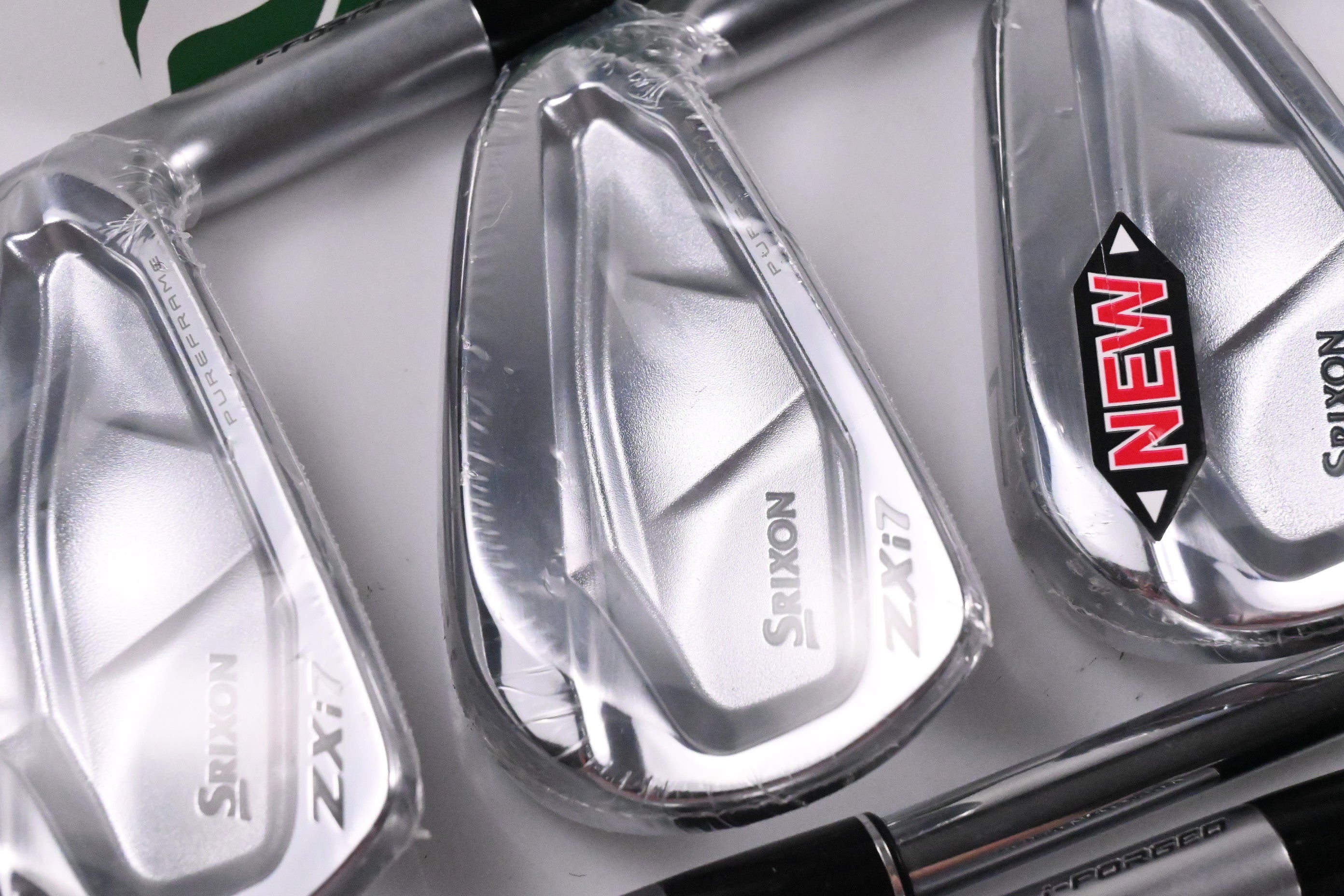 Srixon ZXi7 Irons / 5-PW / Stiff Flex Dynamic Gold Mid 115 S300 Shafts