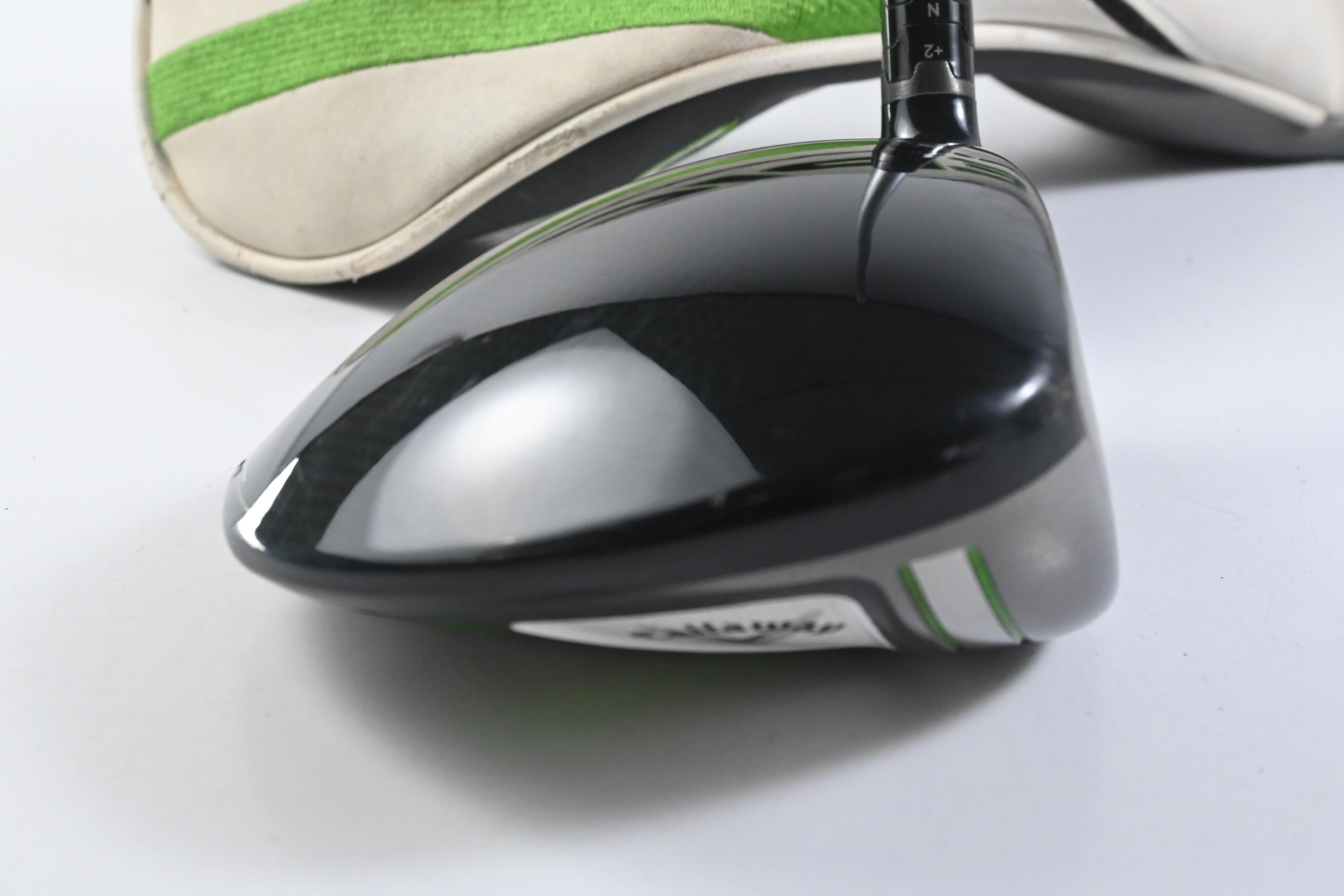 Callaway Epic Max Driver / 10.5 Degree / Regular Flex EvenFlow Green 55 Shaft