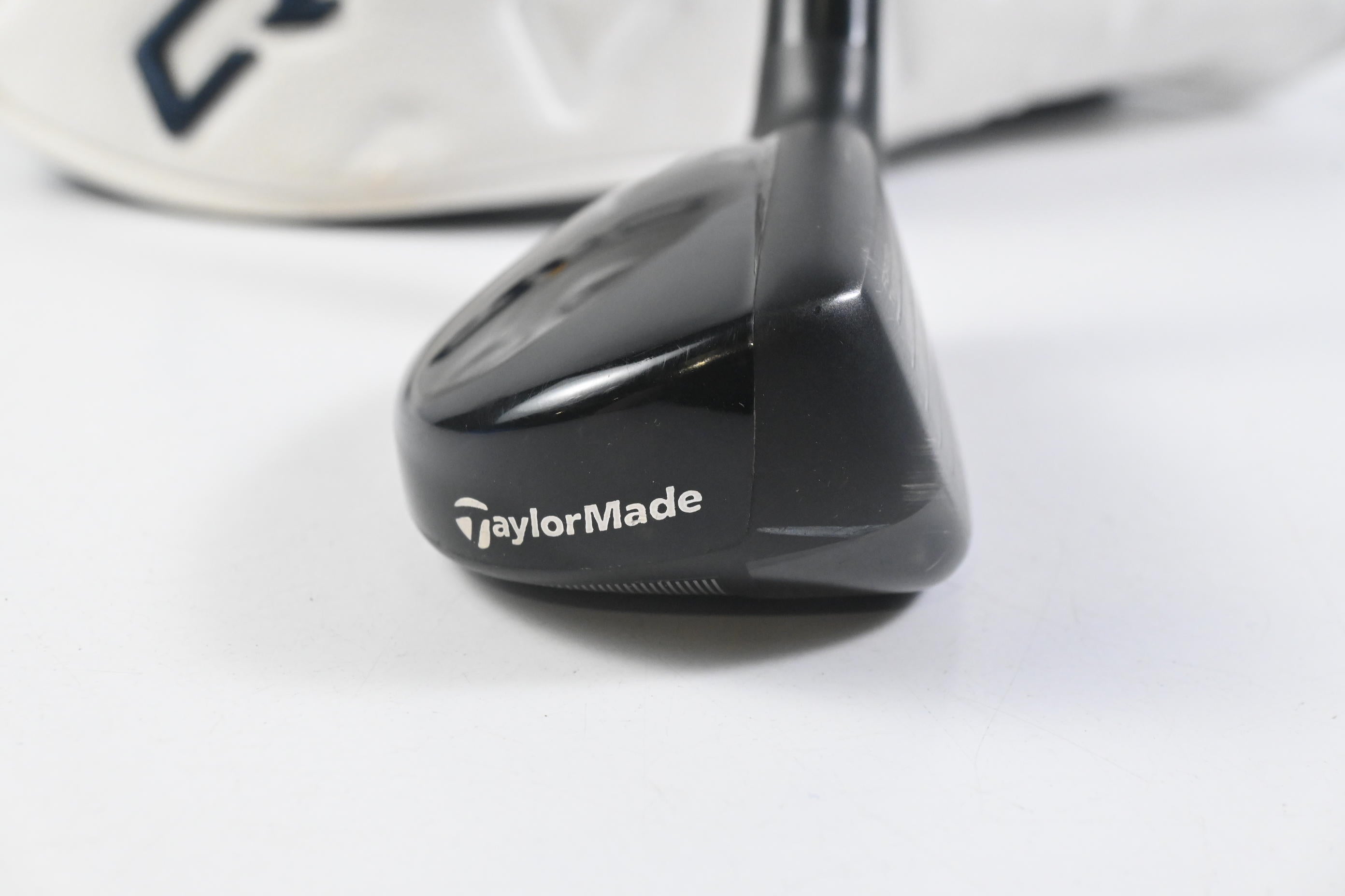 Taylormade Qi10 Tour #3 Hybrid / 19.5 Degree / Regular Flex Tensei AV Blue 65