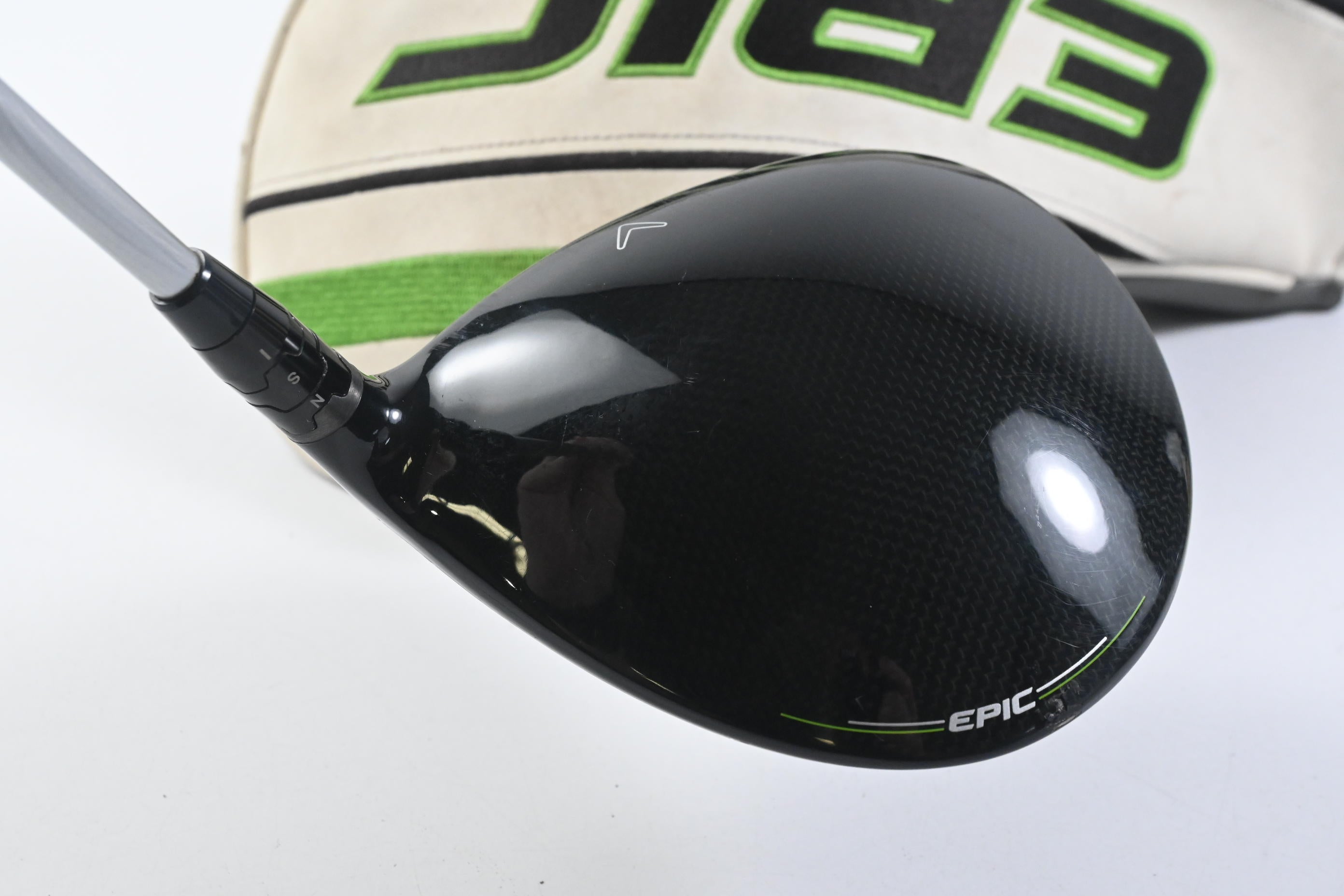 Callaway Epic Max Driver / 10.5 Degree / Regular Flex EvenFlow Green 55 Shaft