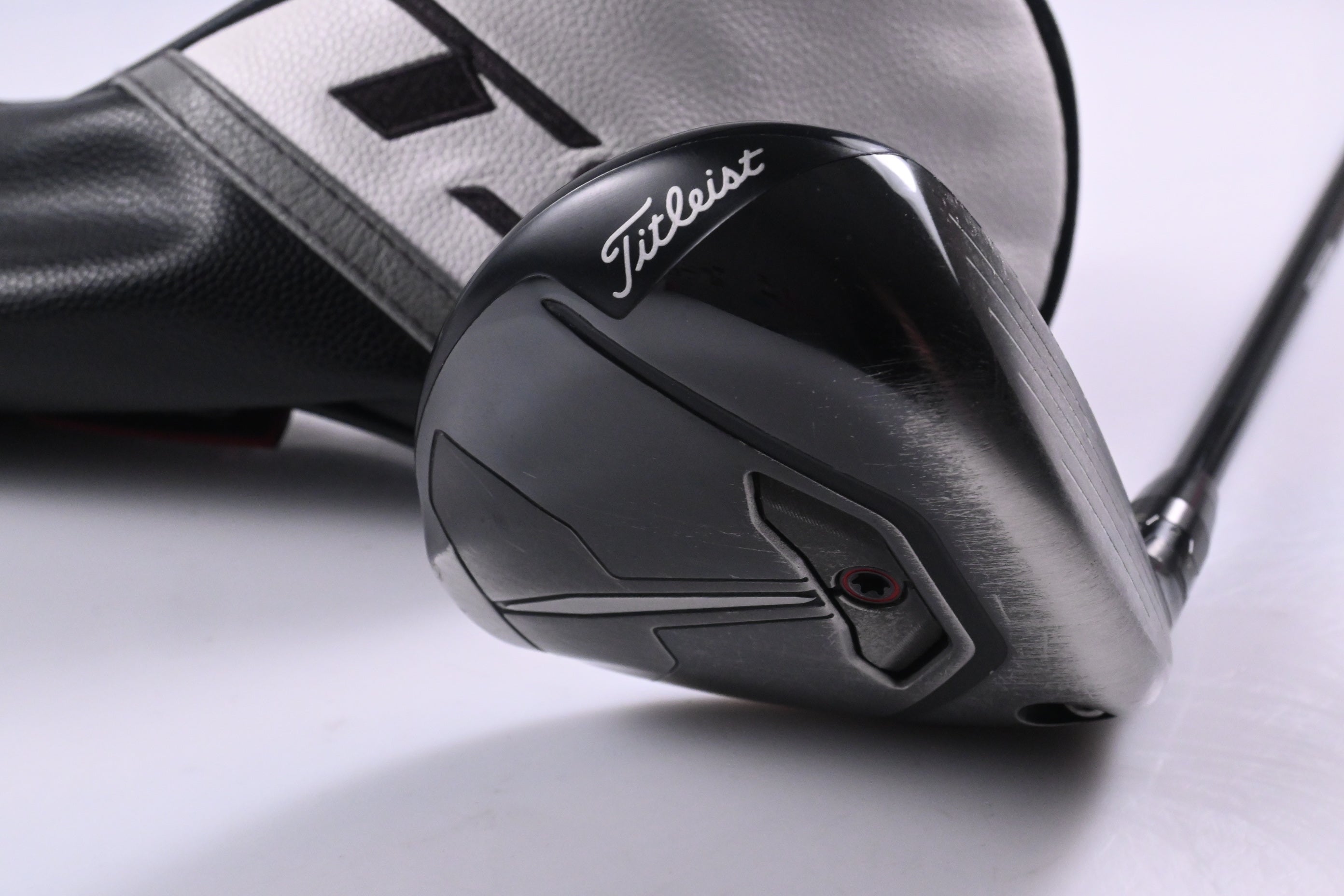Titleist TSR2 #3 Wood / 15 Degree / Regular Flex Tensei AV Blue 65 Shaft