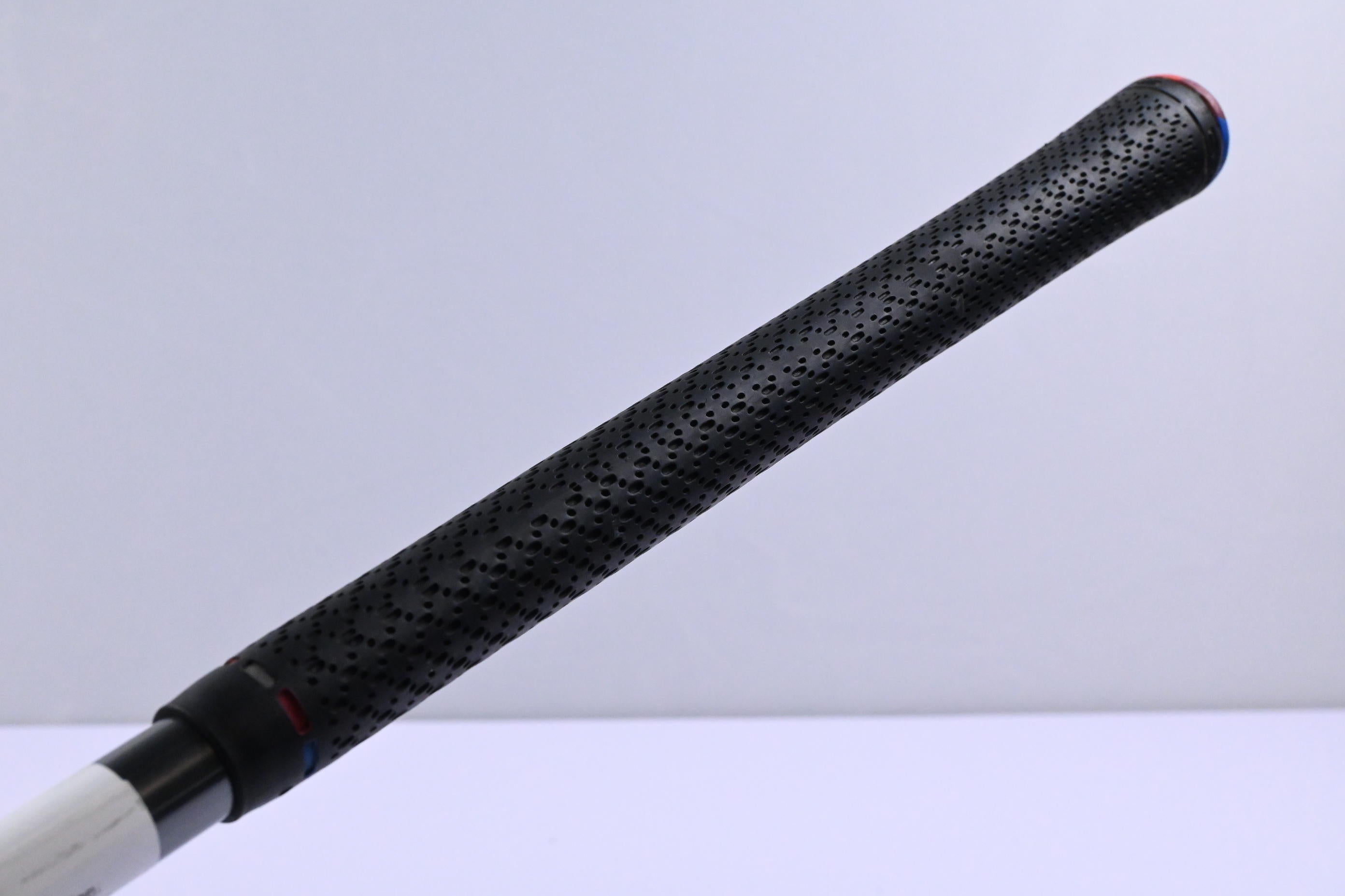 Cobra AMP Cell Pro Driver / 9.5 Degree / Stiff Flex Kuro Kage 65 Shaft