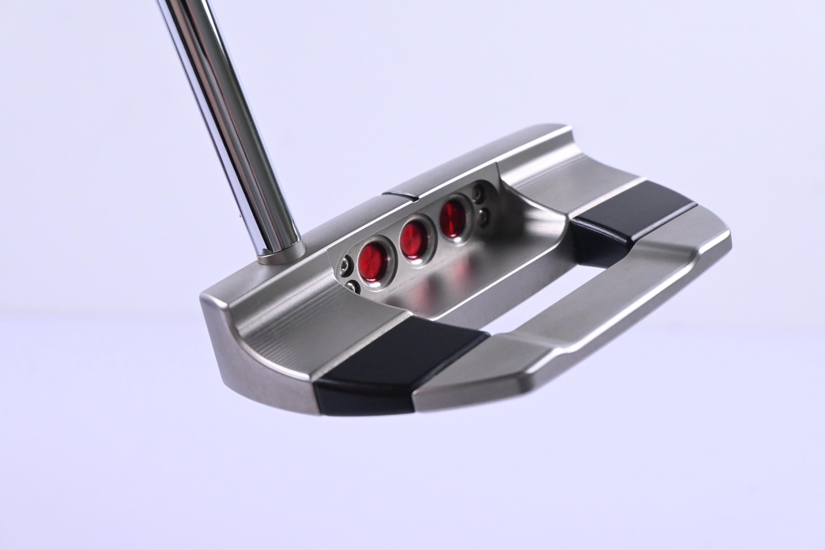 Scotty Cameron 2025 Studio Style Fastback Putter / 38 Inch