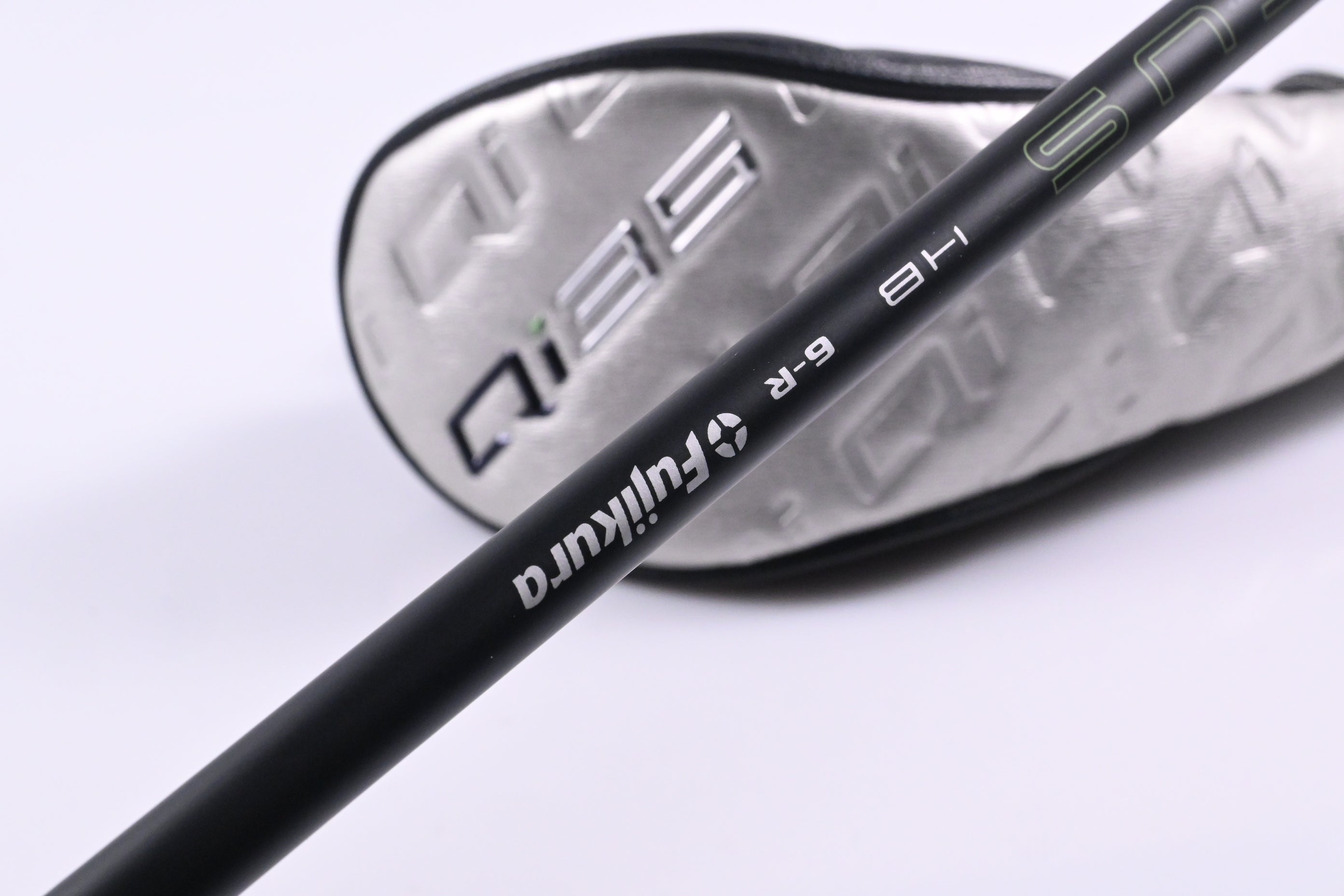 Taylormade Qi35 #4 Hybrid / 22 Degree / Regular Flex Fujikura Ventus Blue 6