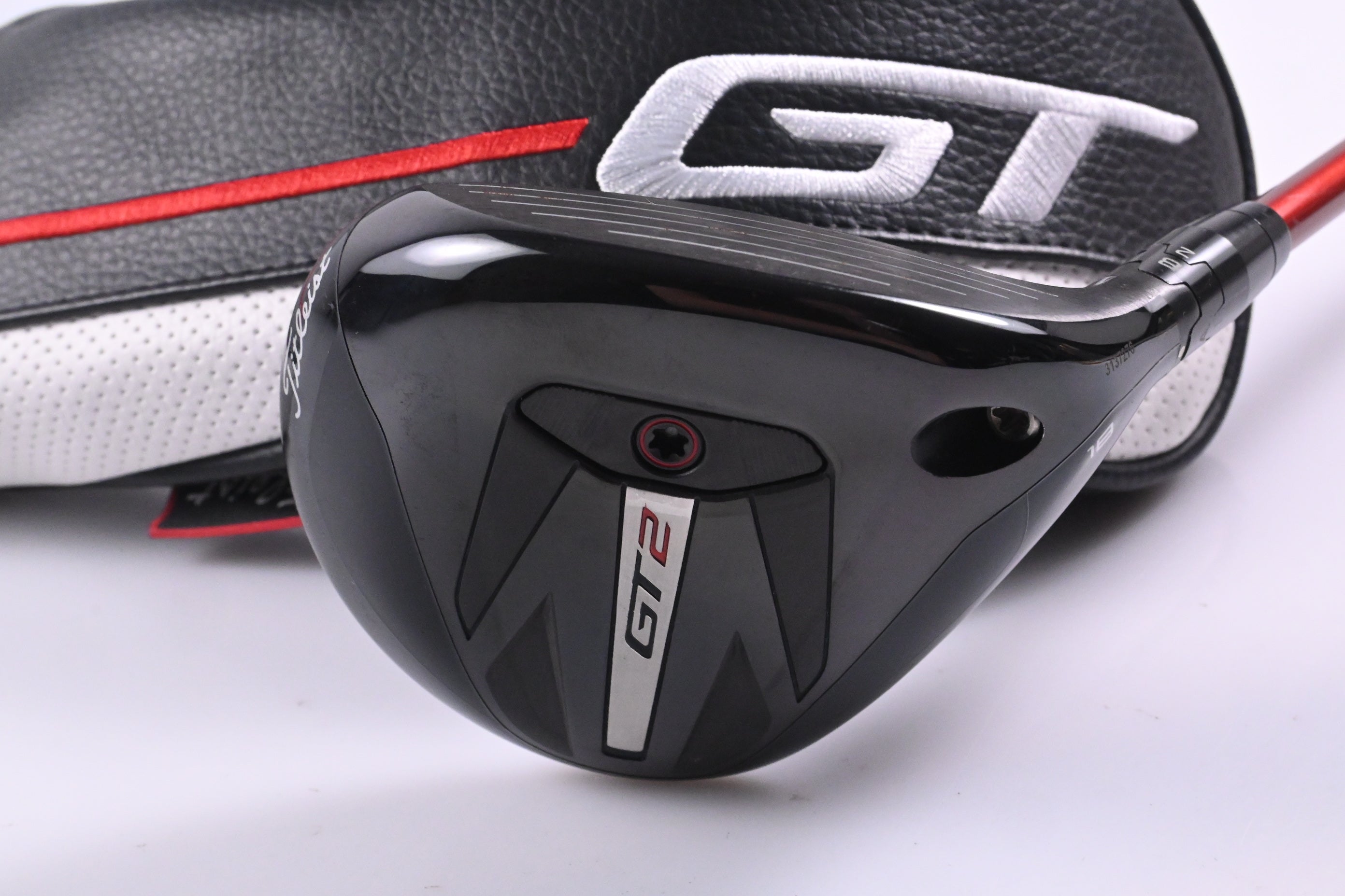 Titleist GT2 #5 Wood / 18 Degree / Regular Flex Project X Denali Red 60 Shaft