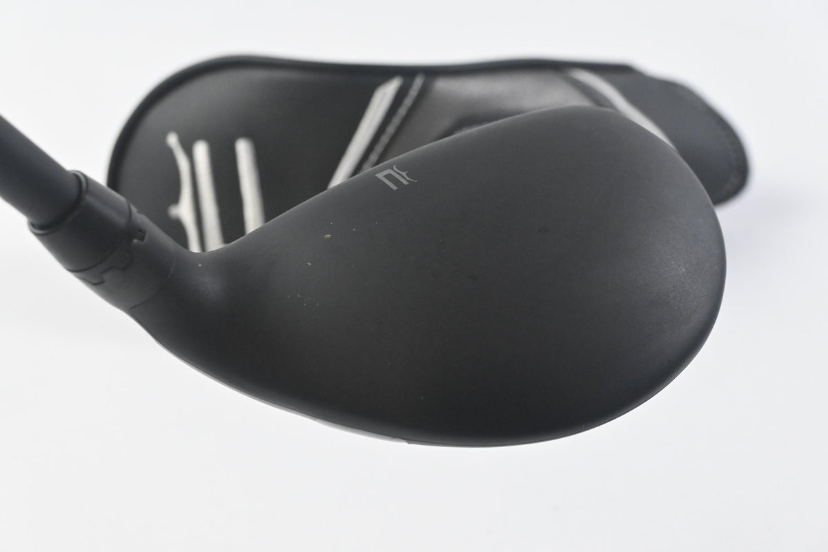 Cobra King Tec 2023 #2 Hybrid / 17 Degree / Stiff Flex MMT Black 80 Shaft