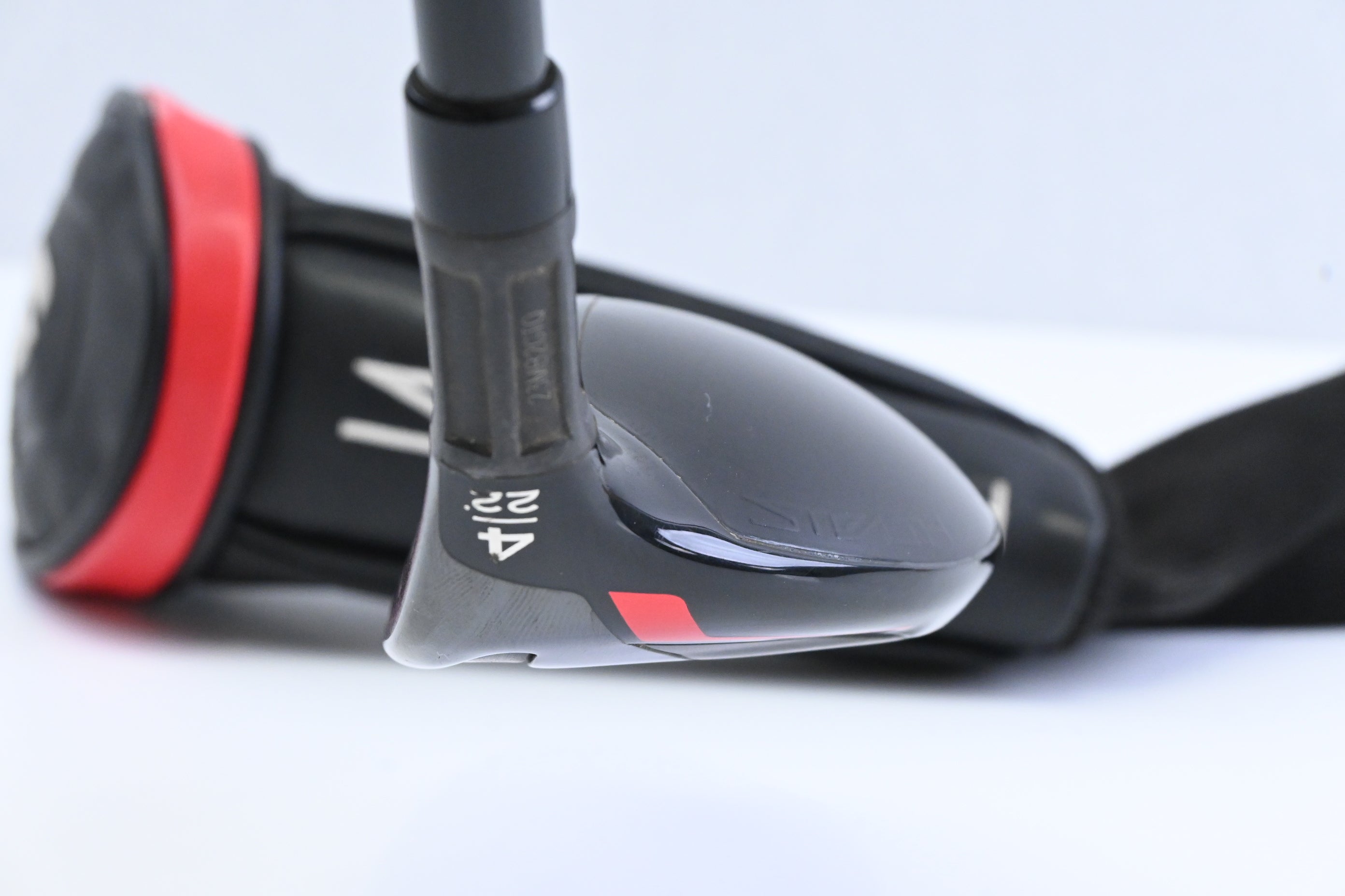 Taylormade Stealth #4 Hybrid / 22 Degree / Stiff Flex Fujikura Ventus Red 7
