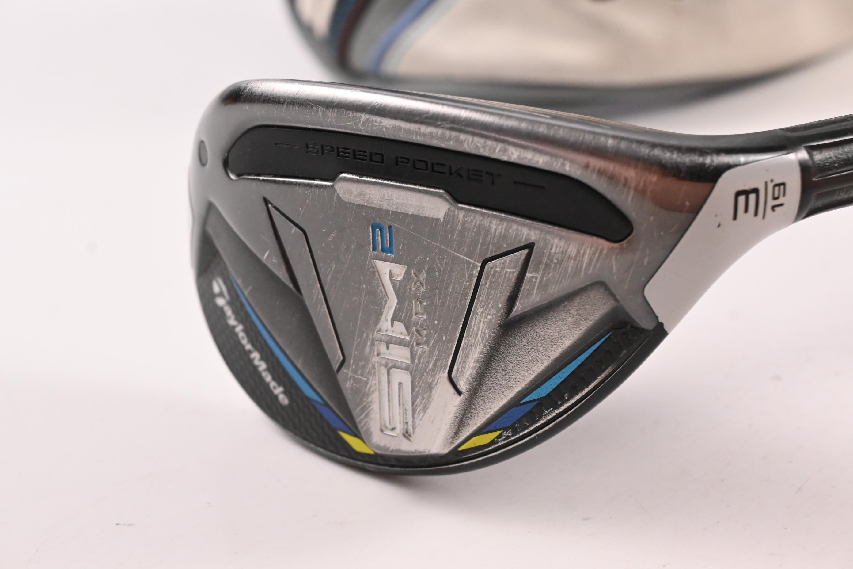 Taylormade SIM2 Max #3 Hybrid / 19 Degree / Regular Flex Ventus Blue 6 Shaft