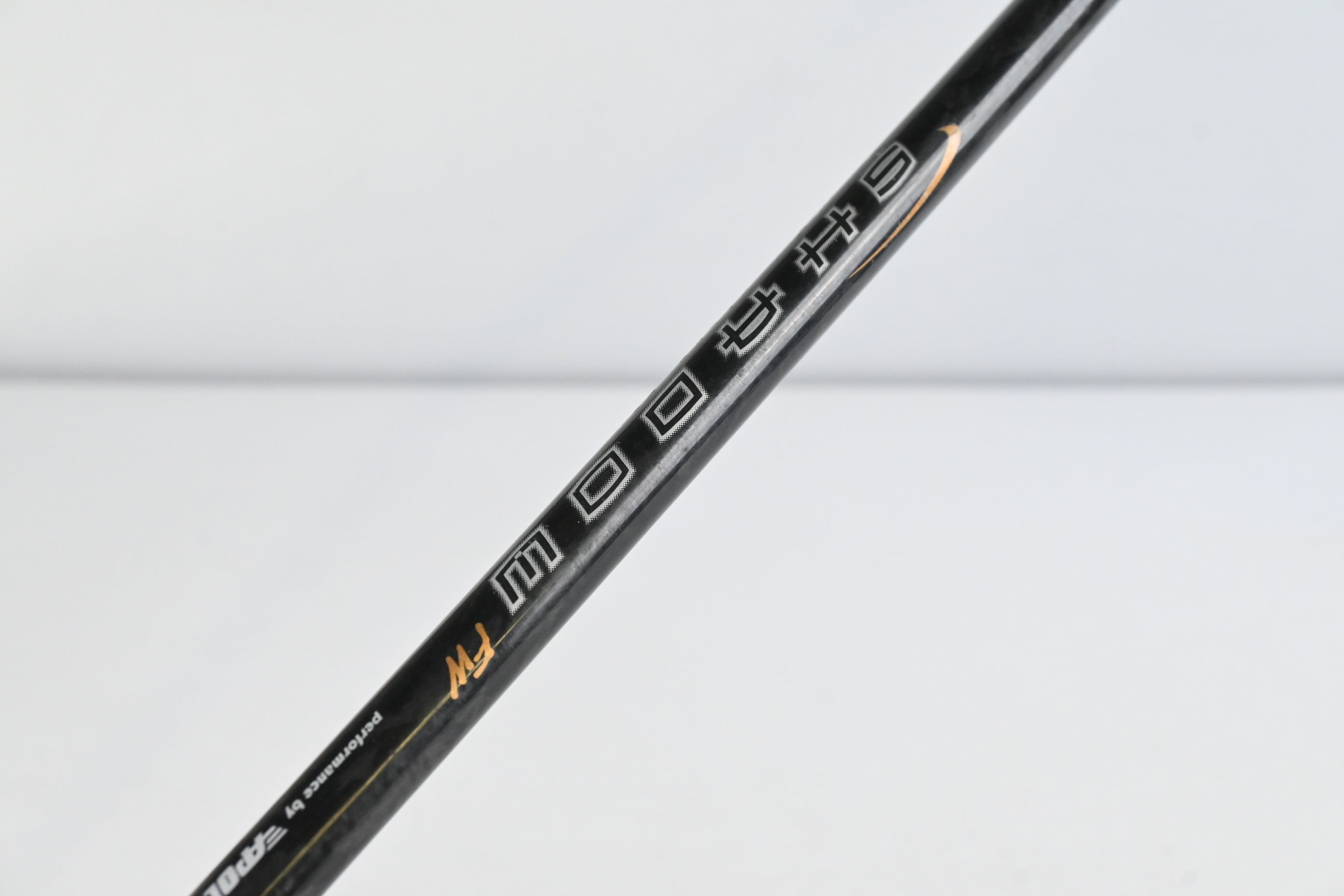 Left Hand Mizuno MX-560 Driver / 10.5 Degree / Stiff Flex Apollo Shadow