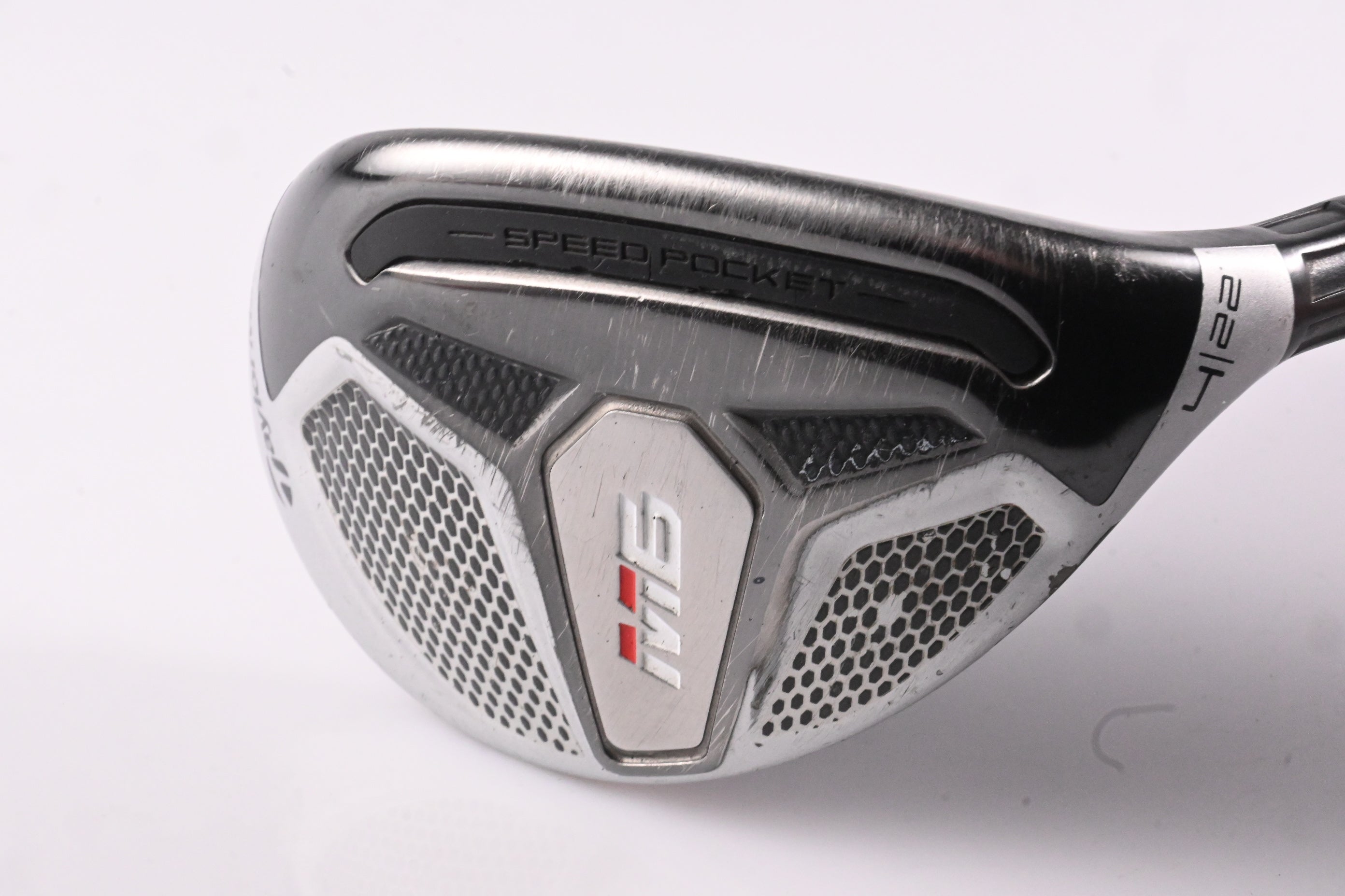 Ladies Taylormade M6 #4 Hybrid / 22 Degree / Ladies Flex Accra 162 Shaft