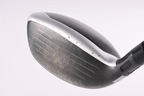 Ladies Taylormade M6 #4 Hybrid / 22 Degree / Ladies Flex Accra 162 Shaft