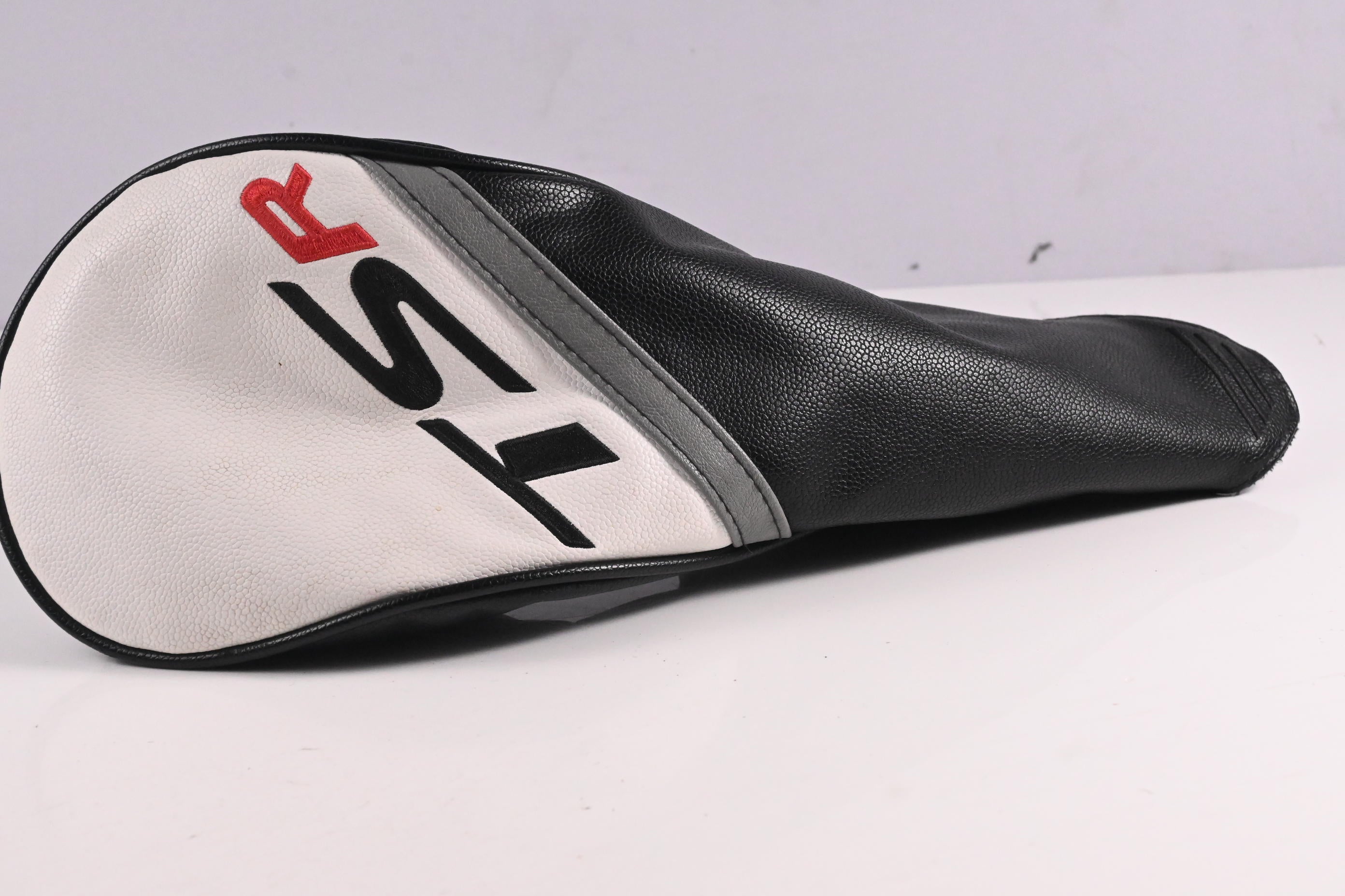 Titleist TSR1 Driver / 12 Degree / Stiff Flex HZRDUS Smoke Black RDX 60 Shaft