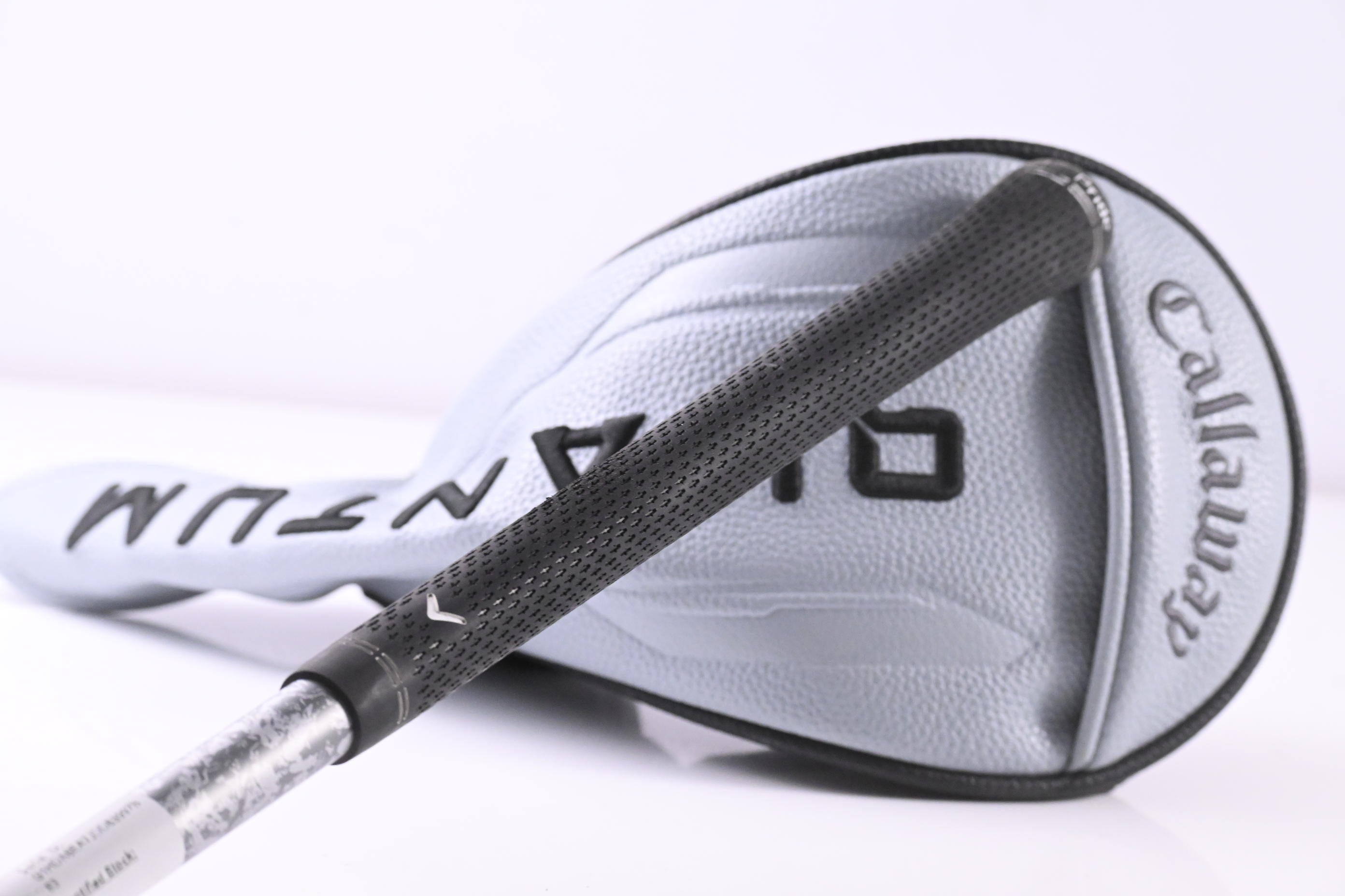 Callaway Quantum Max Driver / 10.5 Degree / Stiff Flex Denali Frost Silver 50