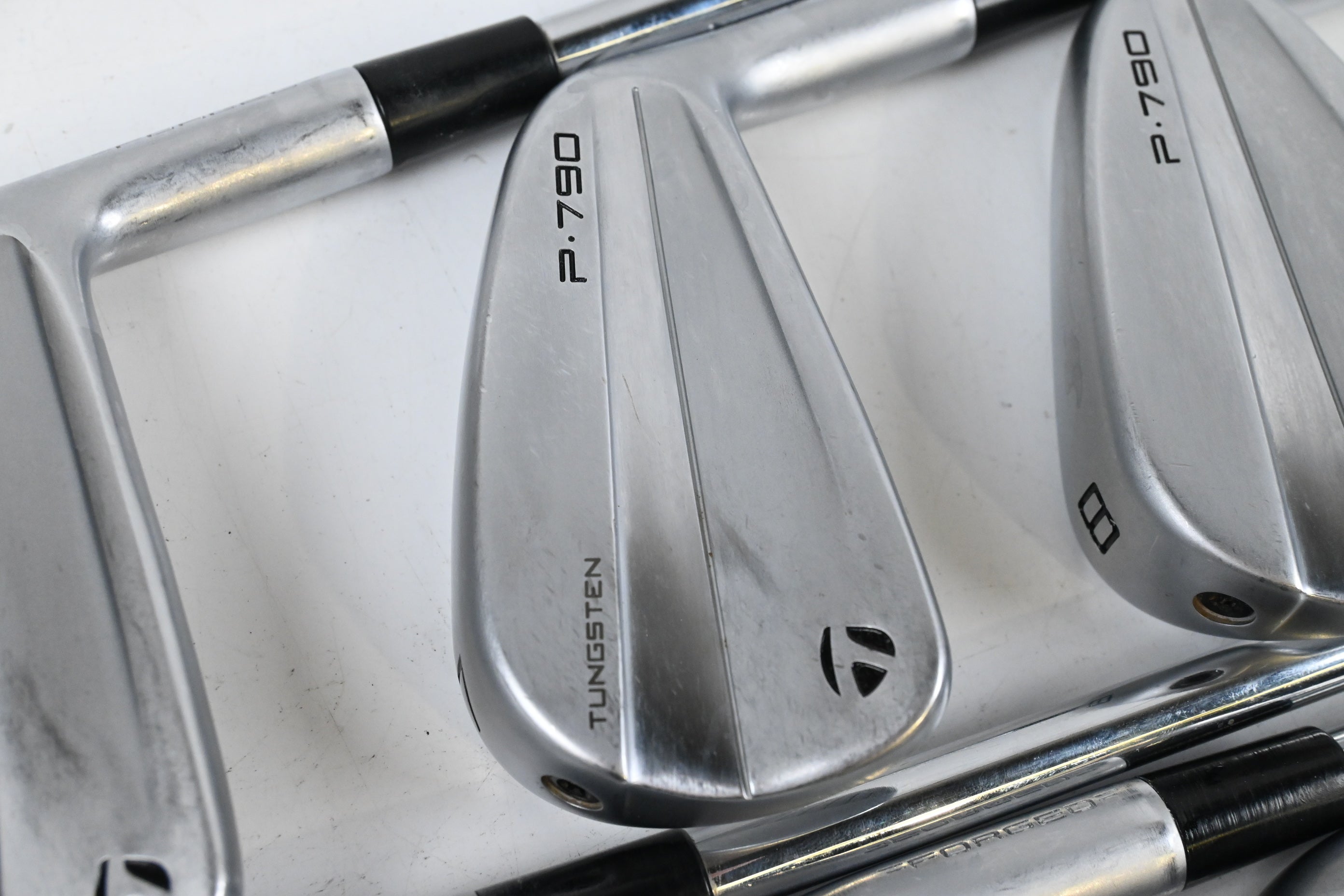 Taylormade P790 2023 Irons / 6-PW+GW / Regular Flex KBS MAX MT 85 Shafts