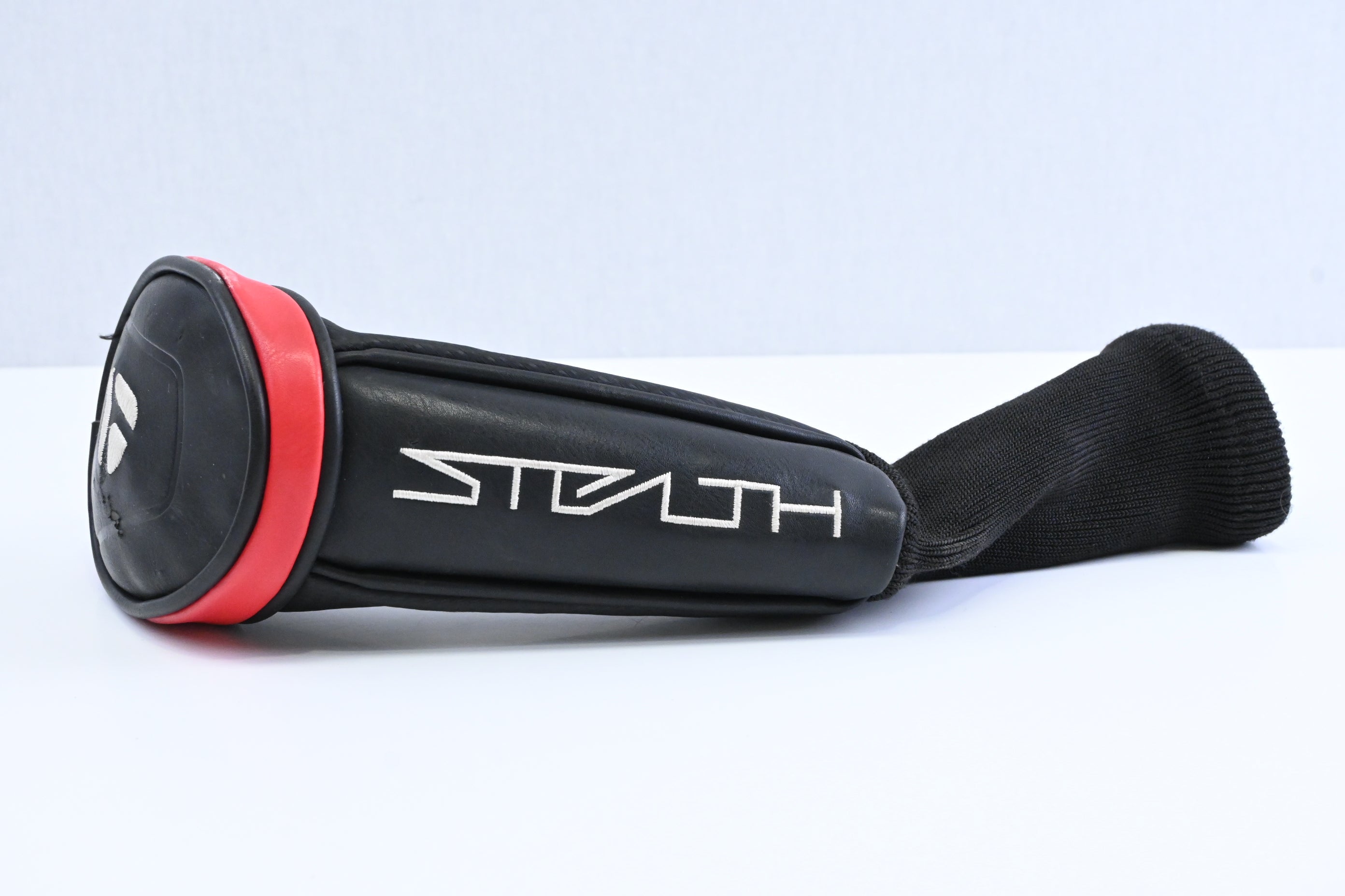 Taylormade Stealth #4 Hybrid / 22 Degree / Stiff Flex Fujikura Ventus Red 7