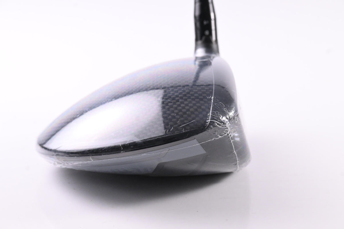 Callaway Quantum Max D Driver / 10.5 Degree / Regular Flex Denali Frost Silver