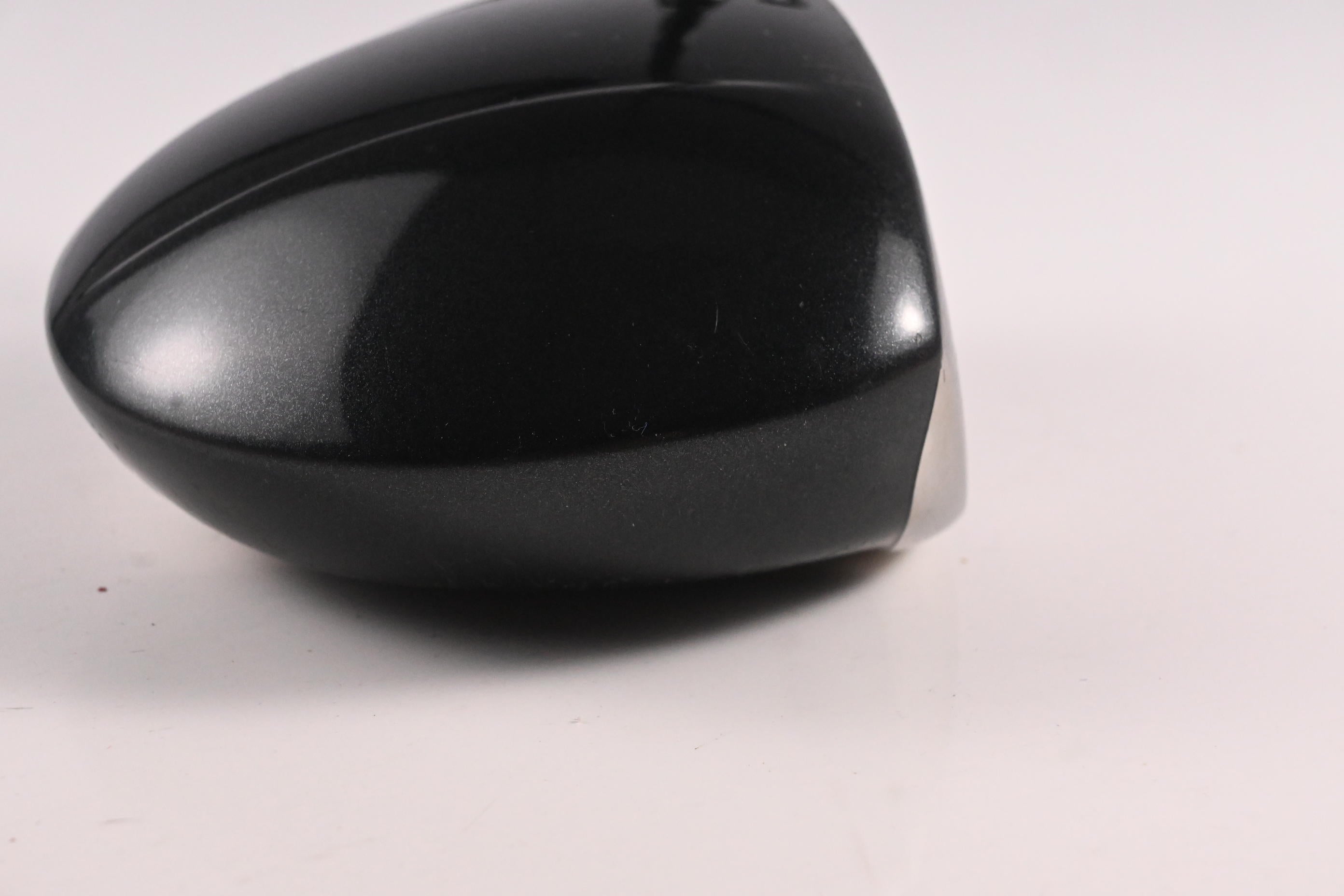 Taylormade 300 Ti Driver / 10.5 Degree / Regular Flex Taylormade 90 Shaft