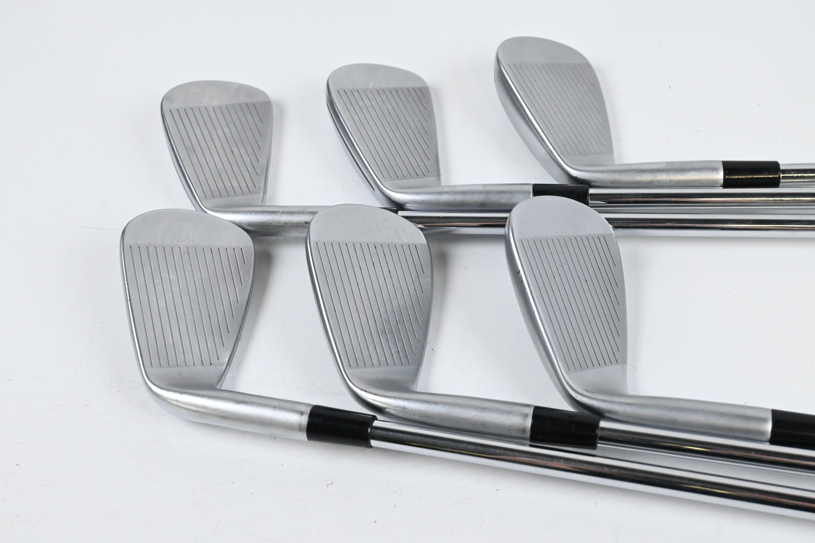 Taylormade P790 2023 Irons / 6-PW+GW / Regular Flex KBS MAX MT 85 Shafts