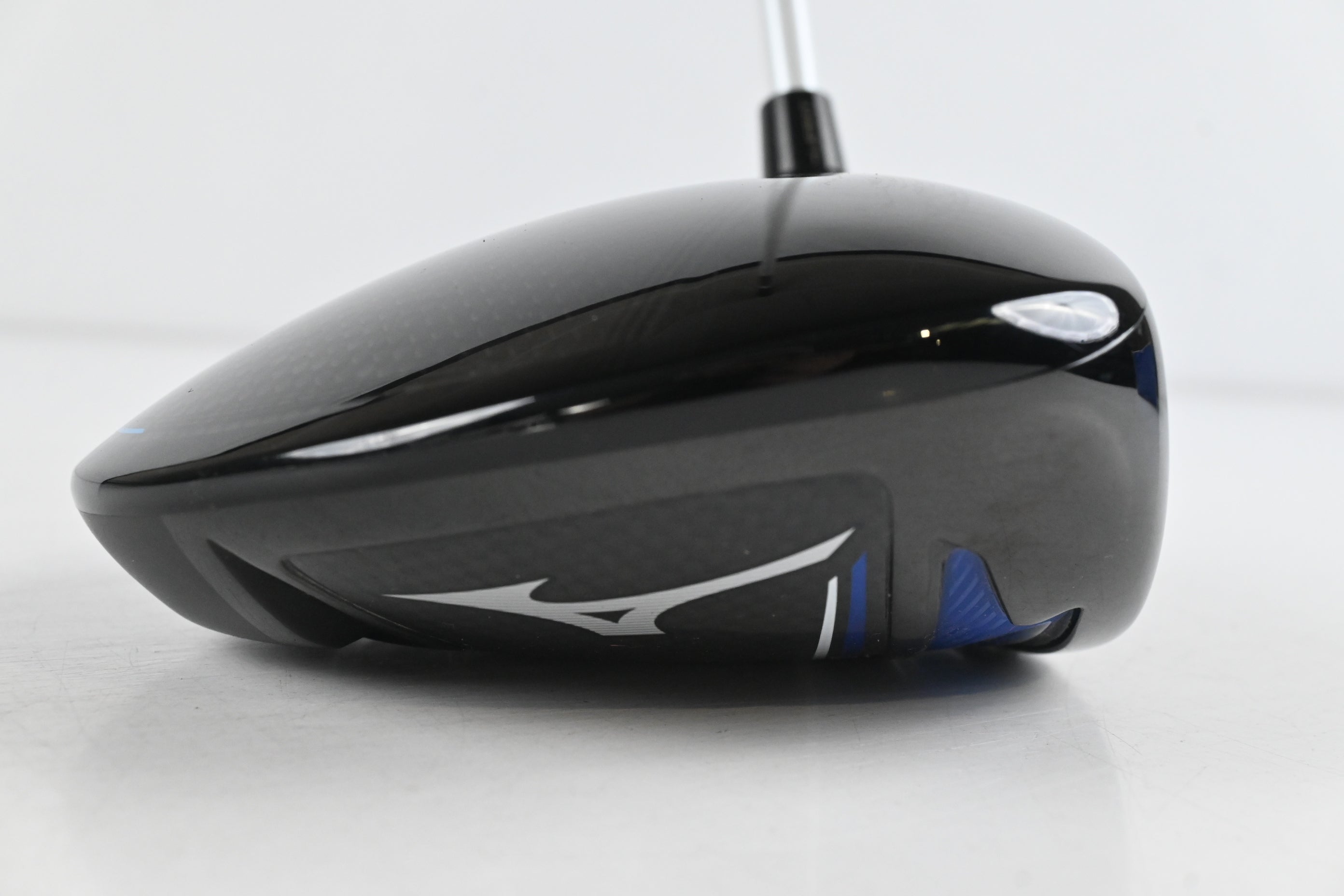 Mizuno ST-Max 230 Driver / 10.5 Degree / Senior Flex Aldila Ascent 40 Shaft