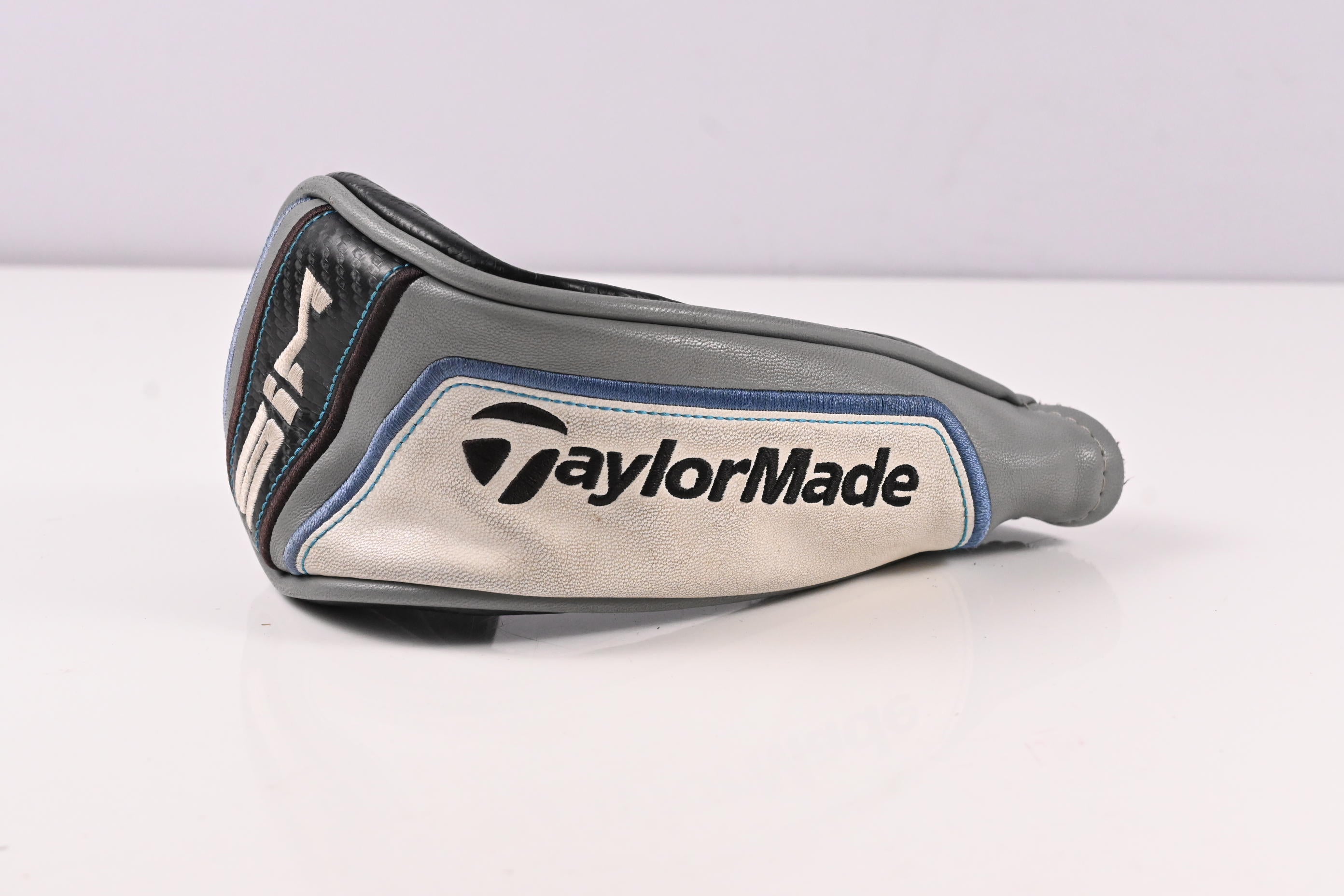 Taylormade SIM2 Max #3 Hybrid / 19 Degree / Regular Flex Ventus Blue 6 Shaft