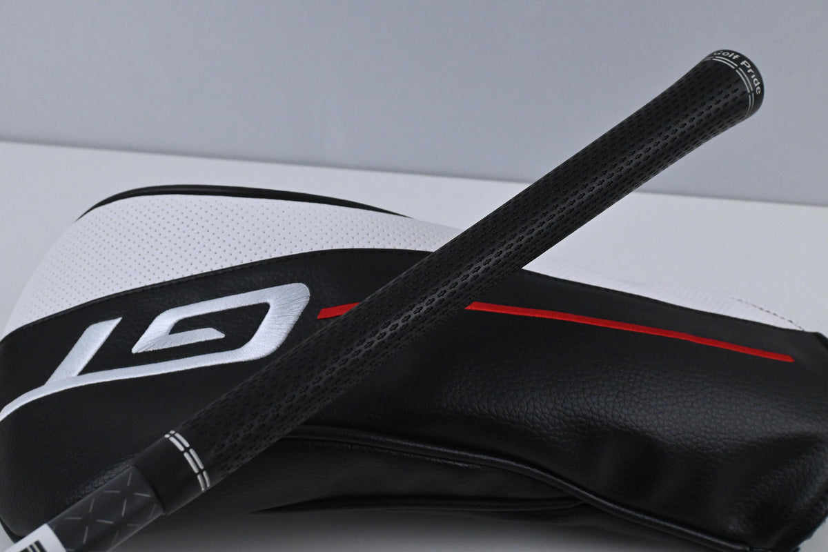 Titleist GT4 Driver / 10 Degree / X-Flex Tensei 1K Black 65 Shaft