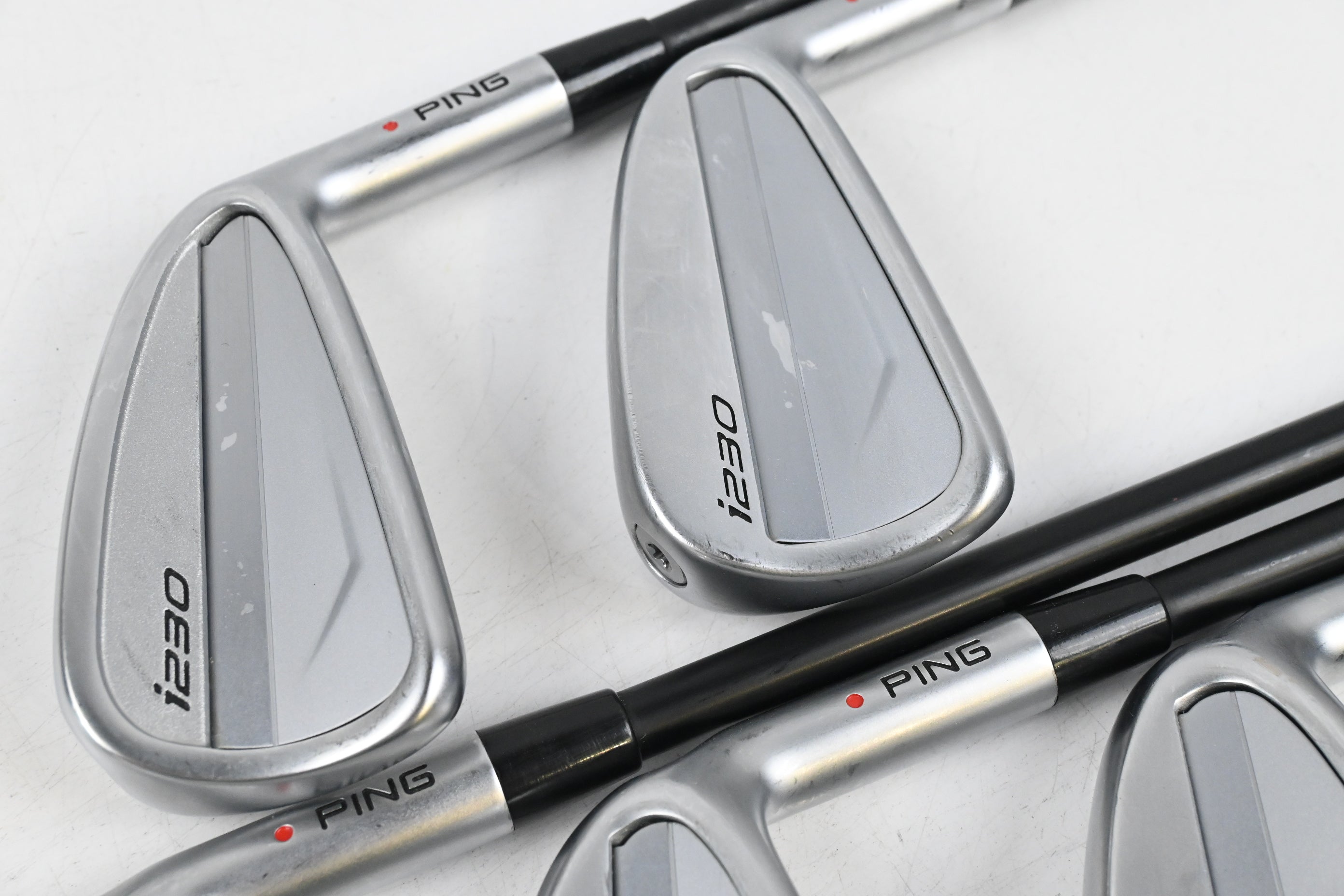 Ping i230 Irons / 5-9i / Red Dot / Regular Flex Ping Alta CB Black AWT Shafts