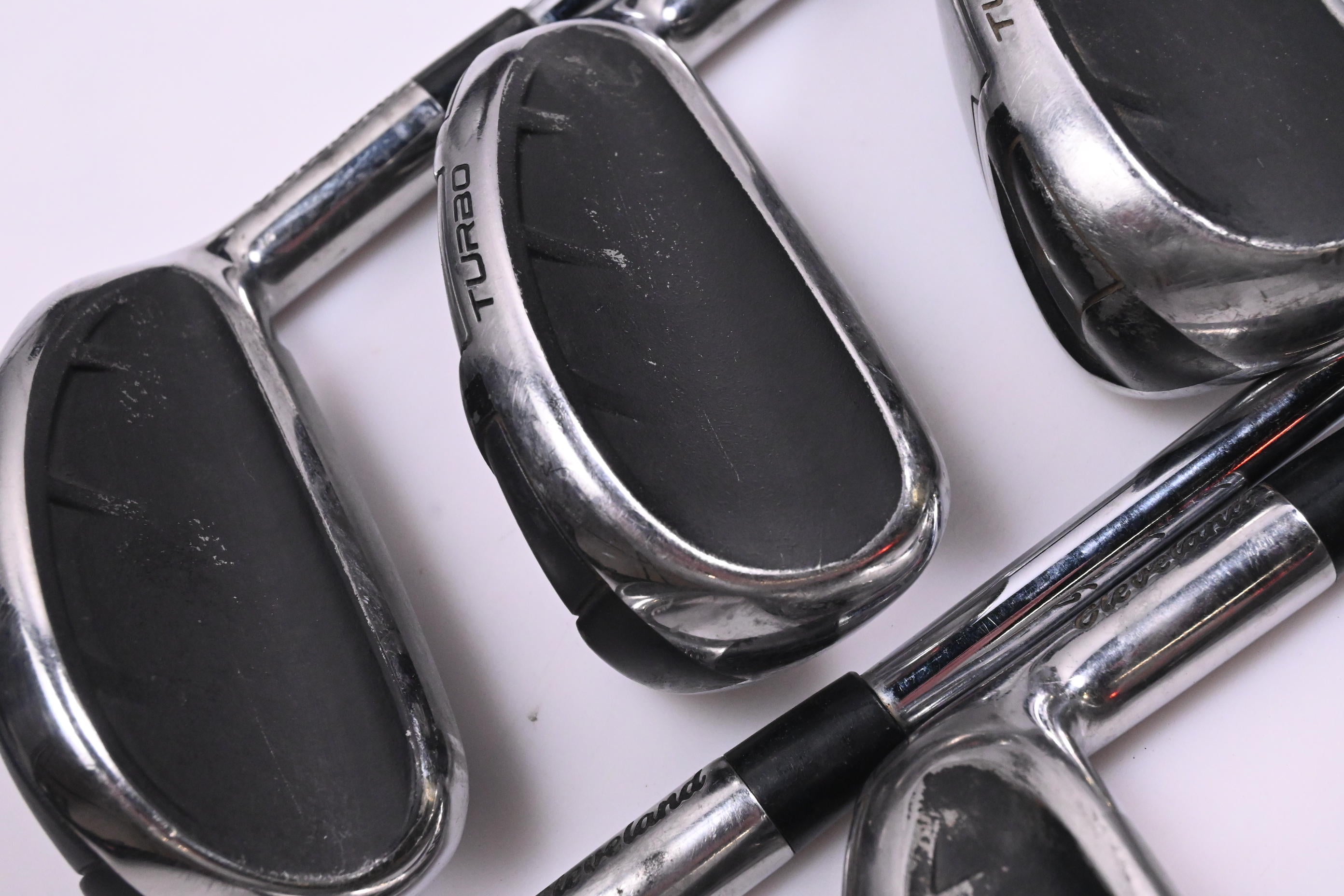 Cleveland Launcher HB Irons / 5-PW / Regular Flex Dynamic Gold DST 98 R300