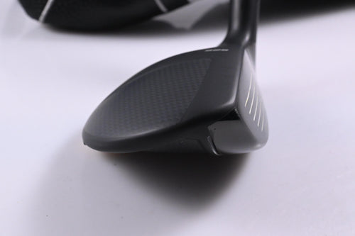 Tour Edge Hot Launch E525 #4 Hybrid / 22 Degree / Regular Flex Helium Nanocore