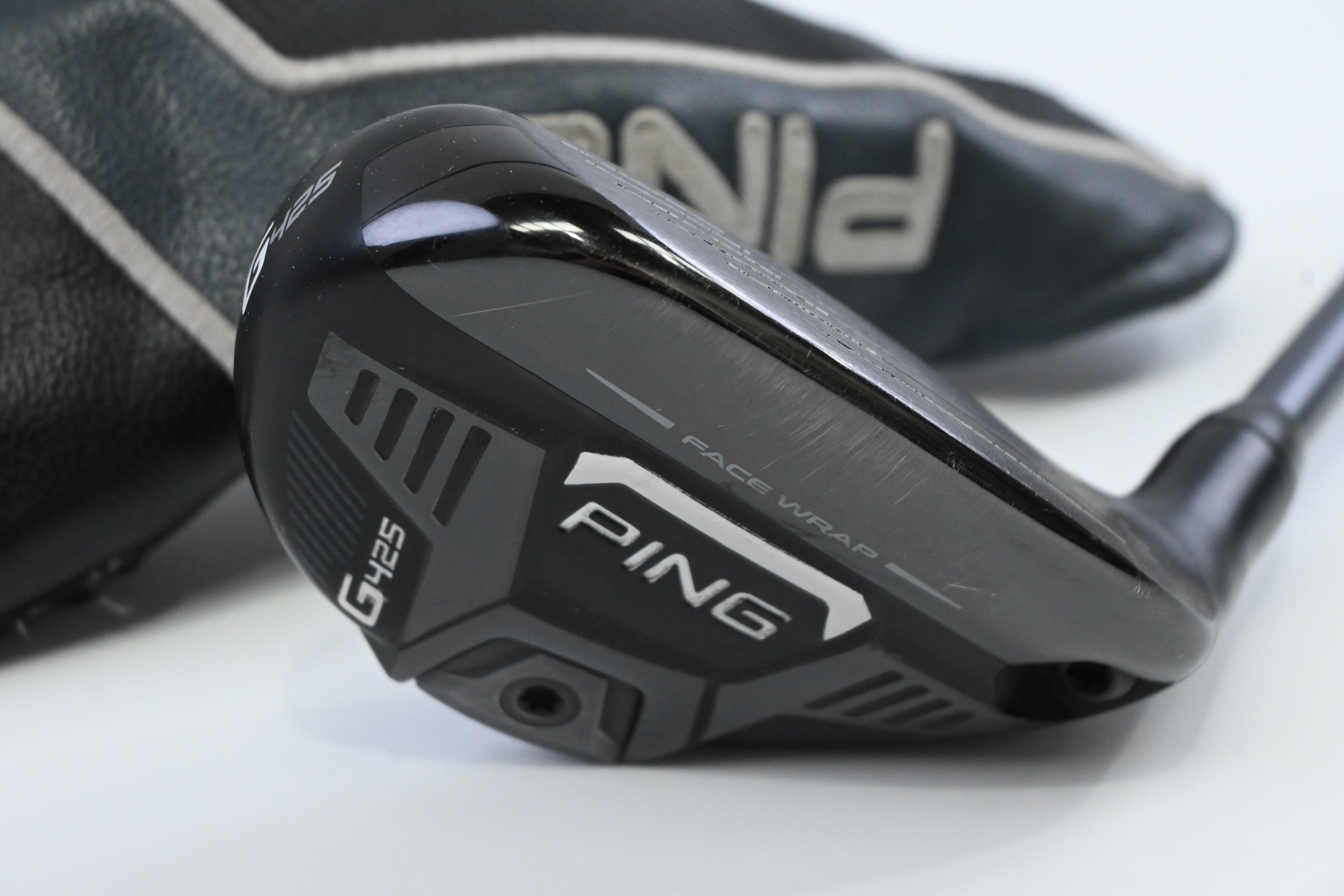 Ping G425 #7 Hybrid / 34 Degree / Regular Flex Ping Alta CB Slate 70 Shaft