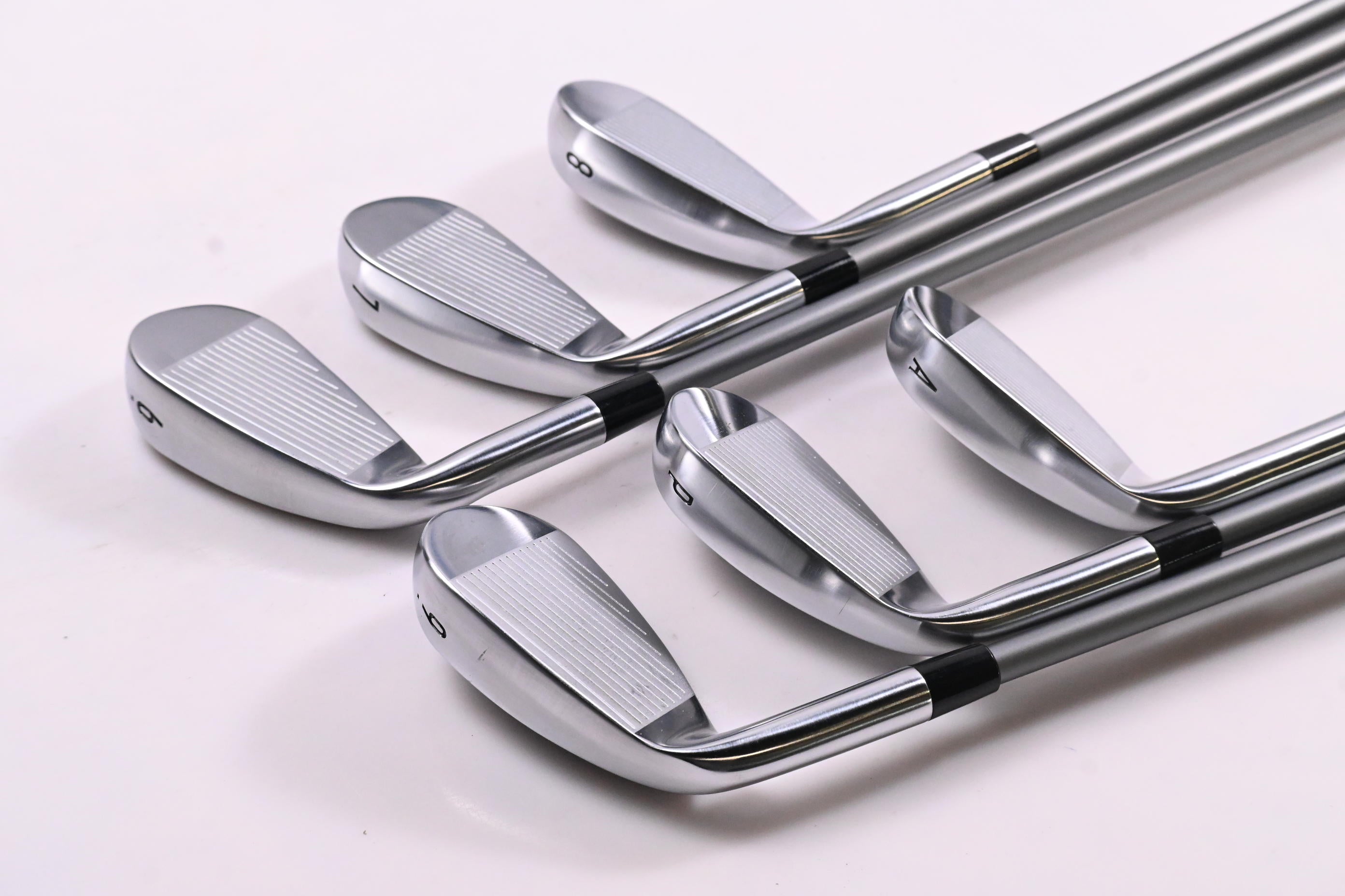 Callaway Quantum Max OS Irons / 6-PW+GW / Regular Flex Denali Frost Silver 60